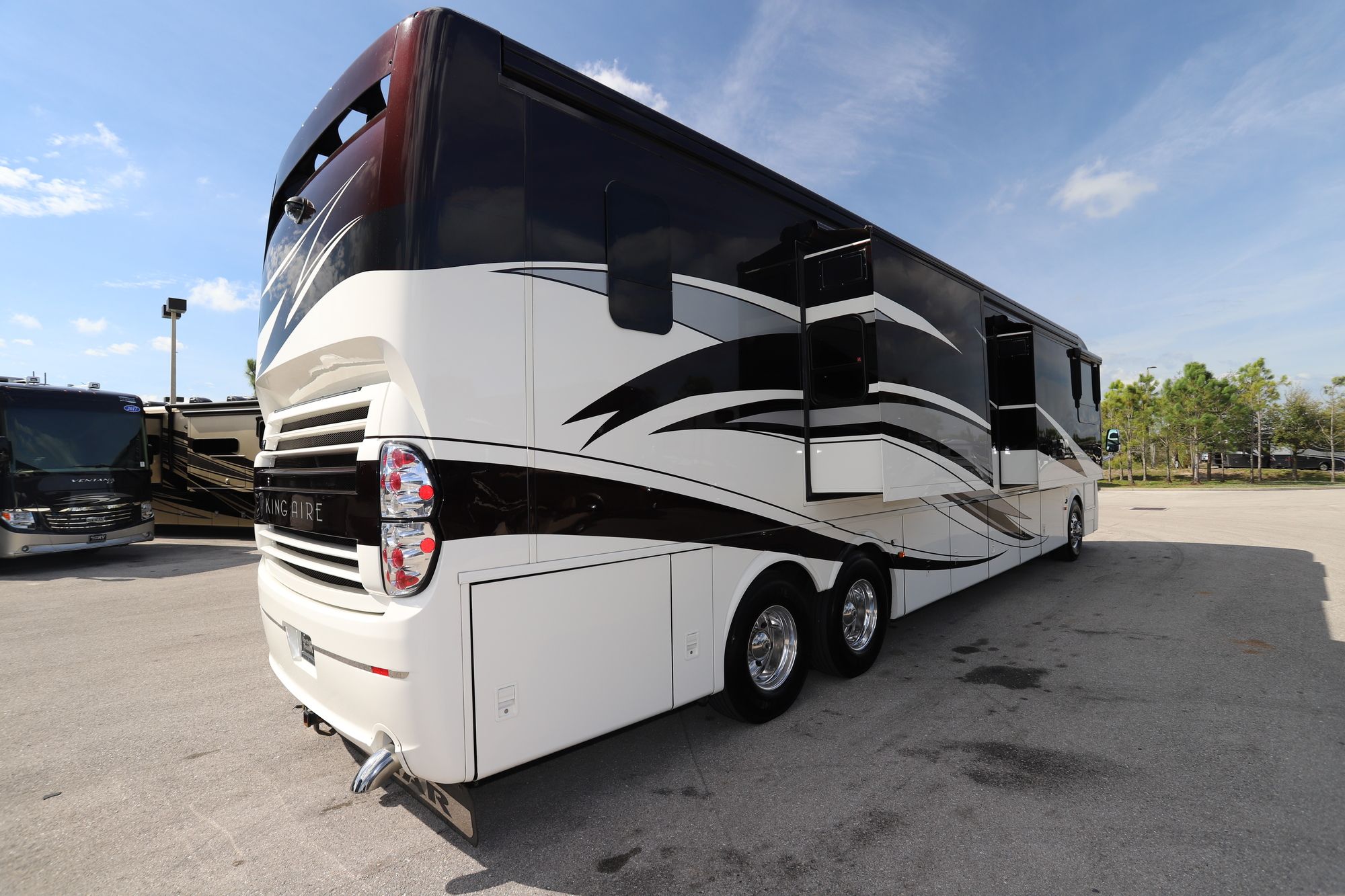 Used 2012 Newmar King Aire 4584 Class A  For Sale