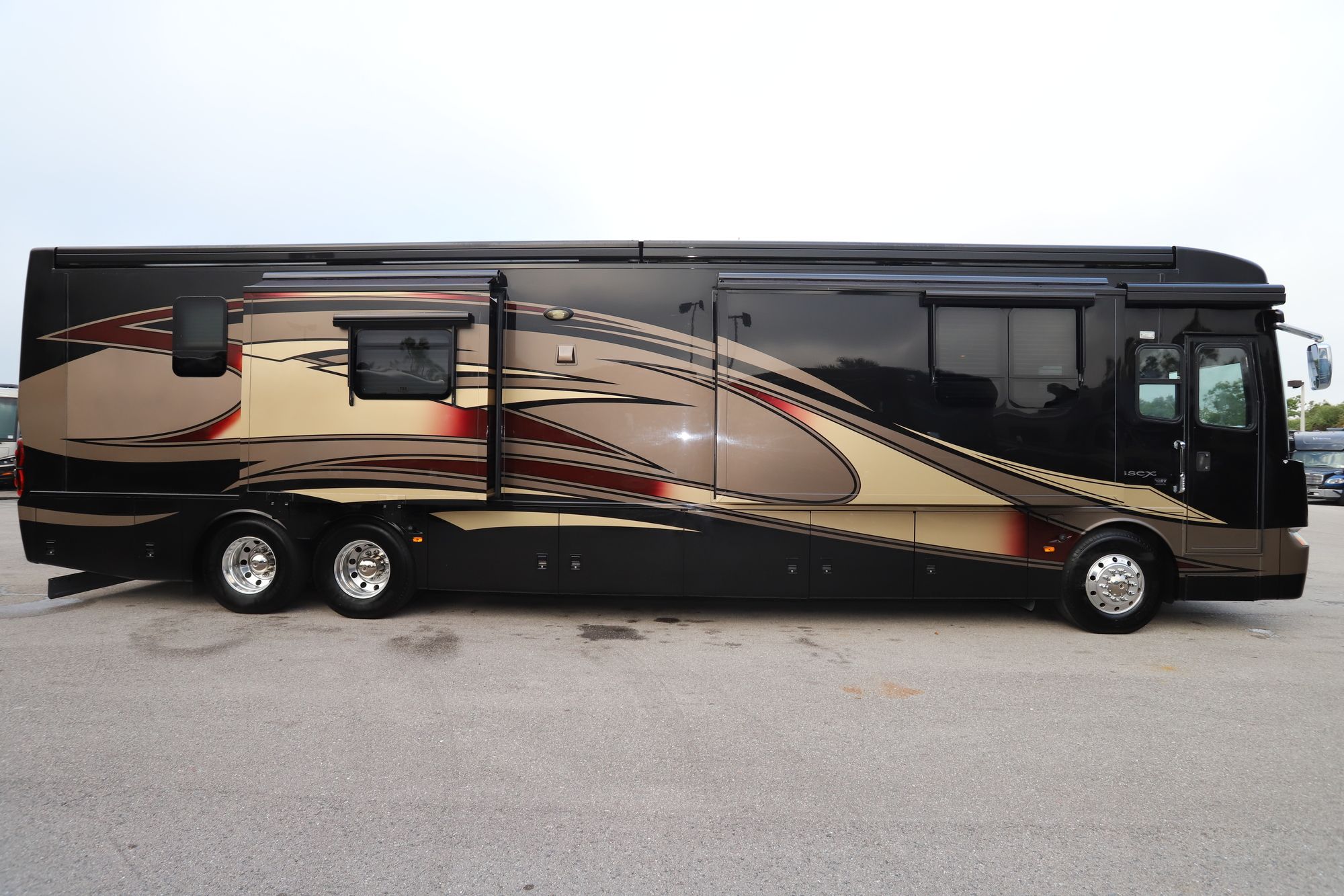 Used 2009 Newmar Essex 4508 Class A  For Sale