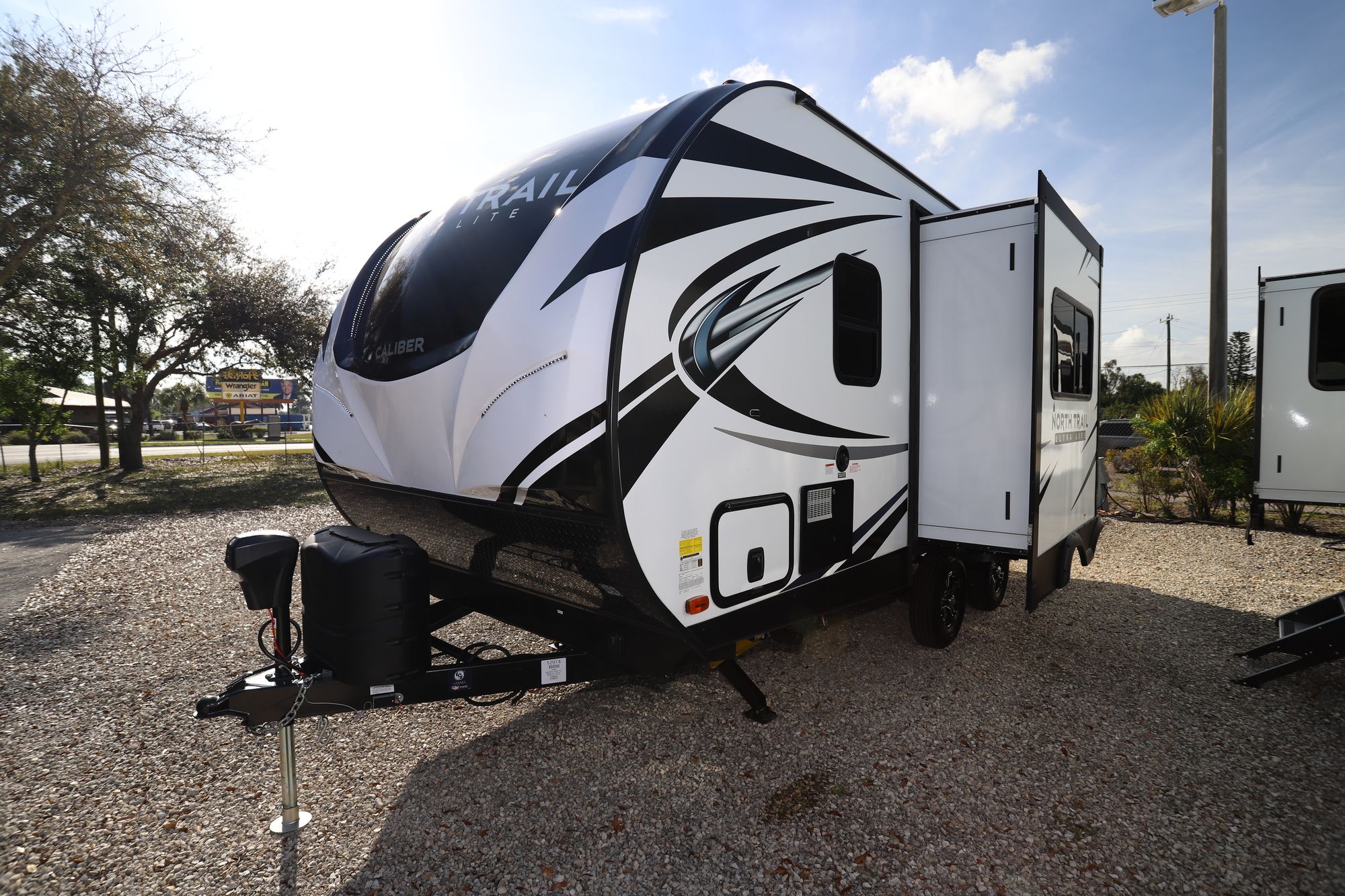 New 2020 Heartland Rv North Trail 21RBSS Travel Trailer  For Sale