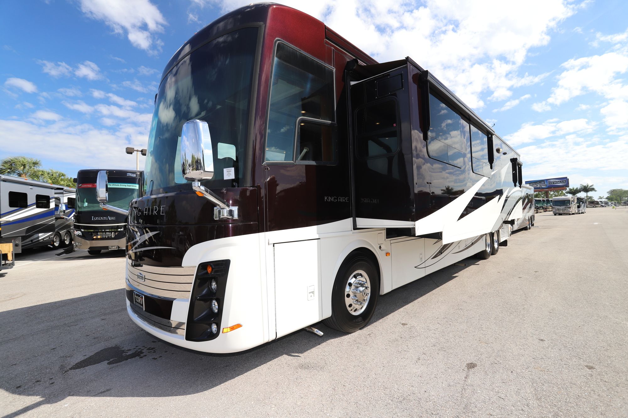 Used 2012 Newmar King Aire 4584 Class A  For Sale