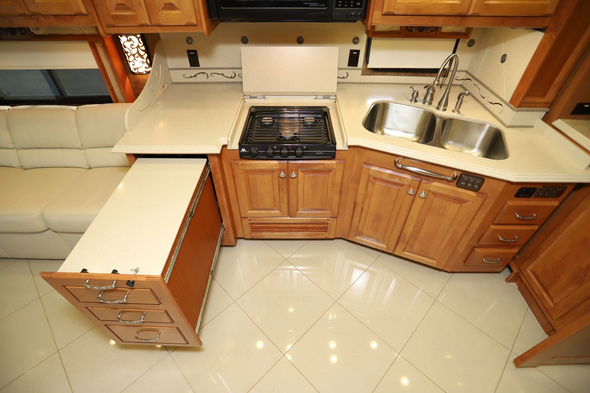 Used 2012 Tiffin Motor Homes Phaeton 42QBH Class A  For Sale