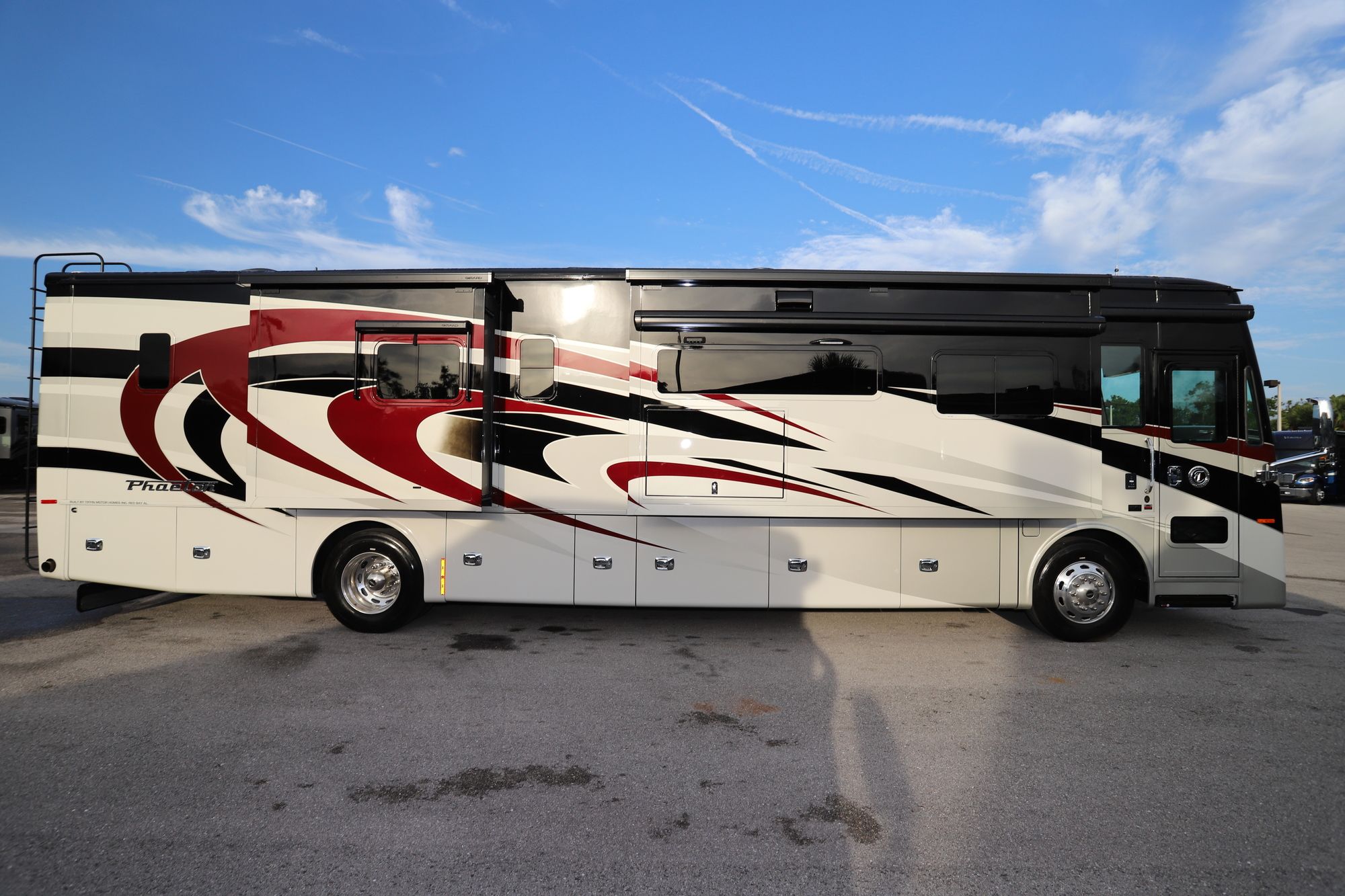 New 2020 Tiffin Motor Homes Phaeton 40QBH Class A  For Sale