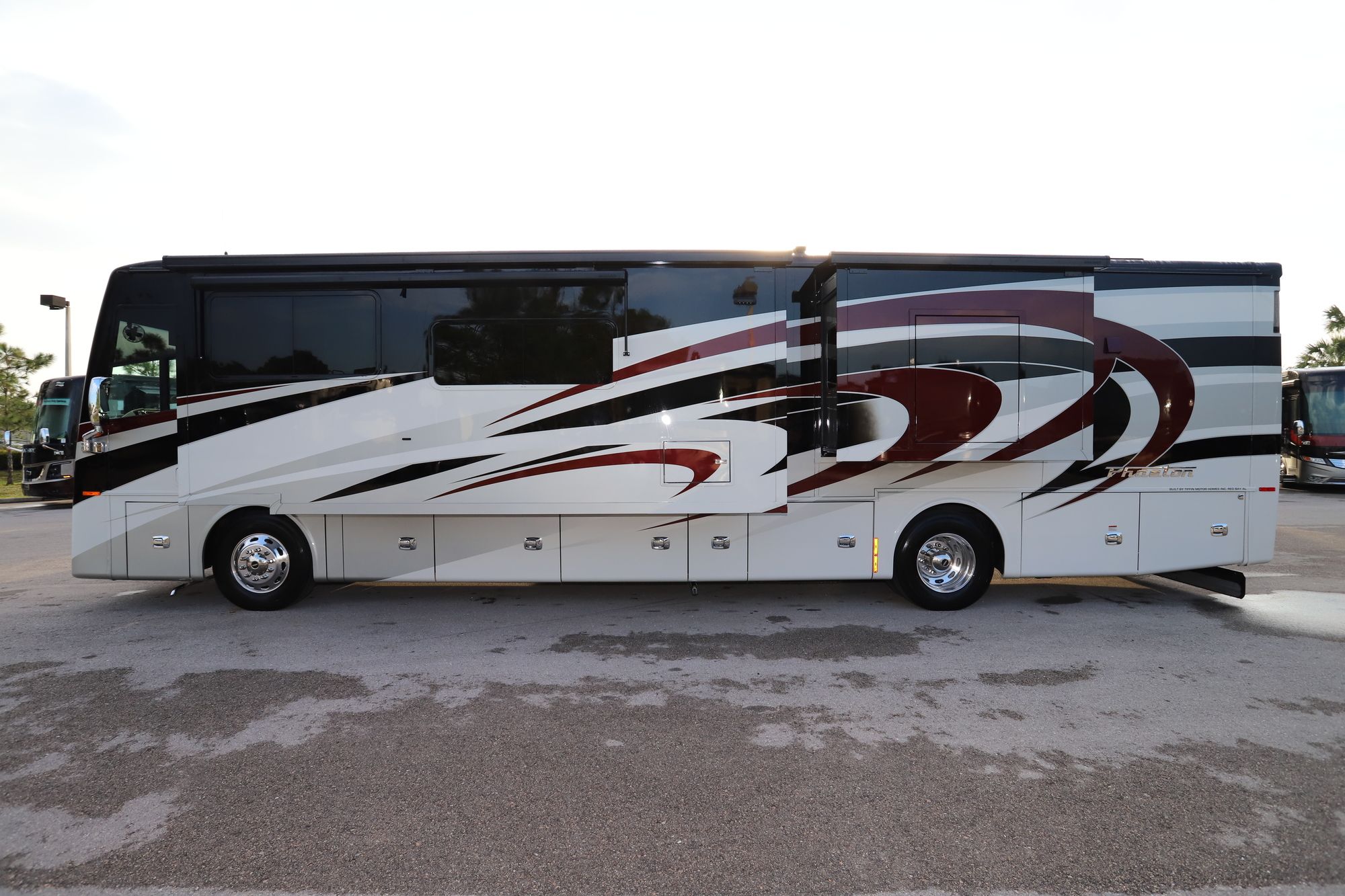 New 2020 Tiffin Motor Homes Phaeton 40QBH Class A  For Sale