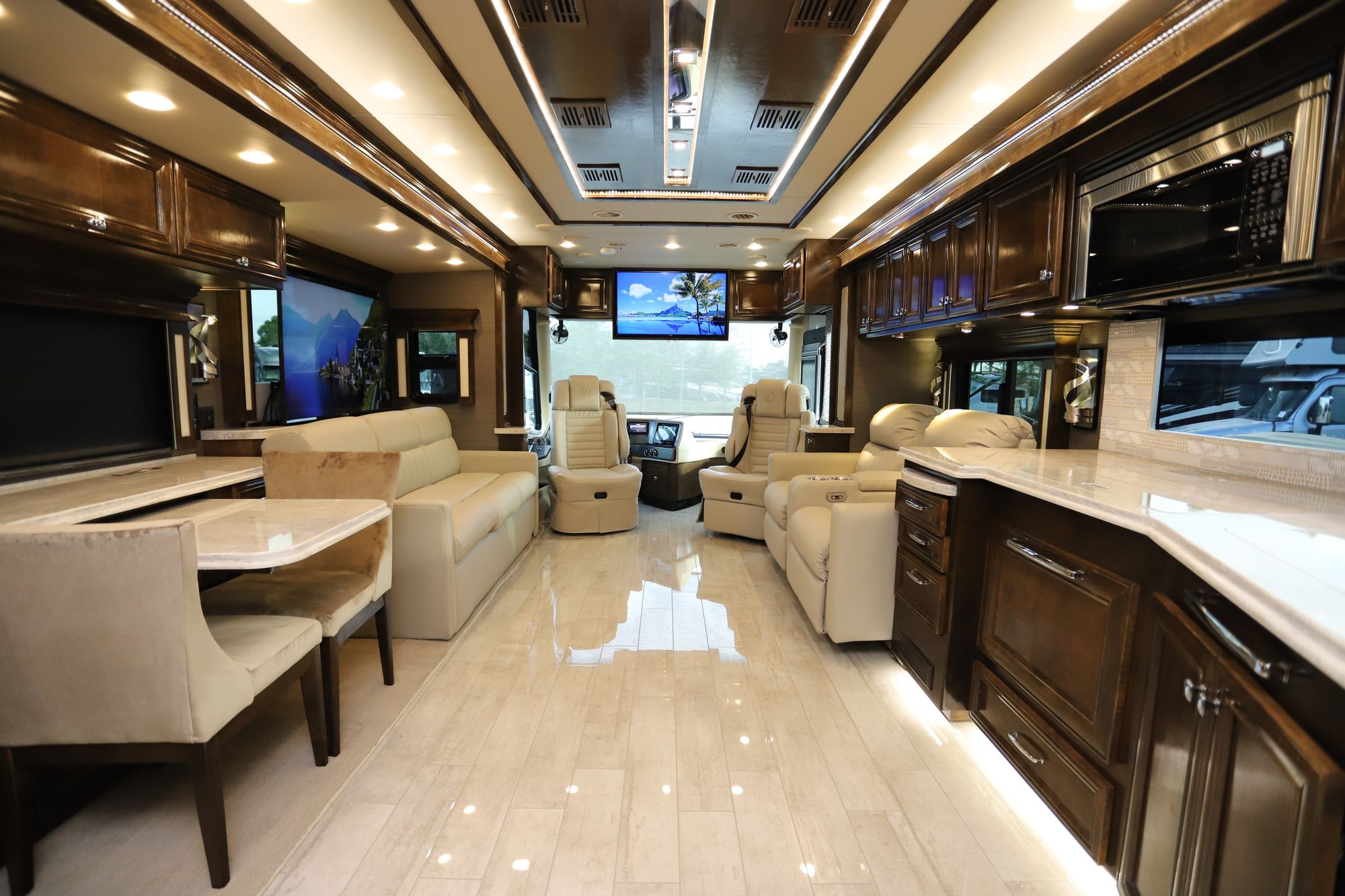 New 2020 Tiffin Motor Homes Phaeton 40QBH Class A  For Sale