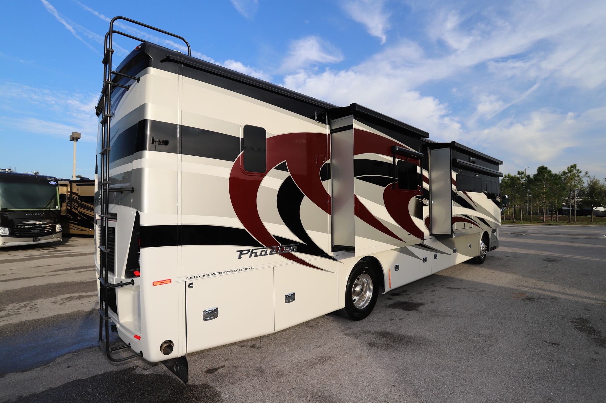 New 2020 Tiffin Motor Homes Phaeton 40QBH Class A  For Sale