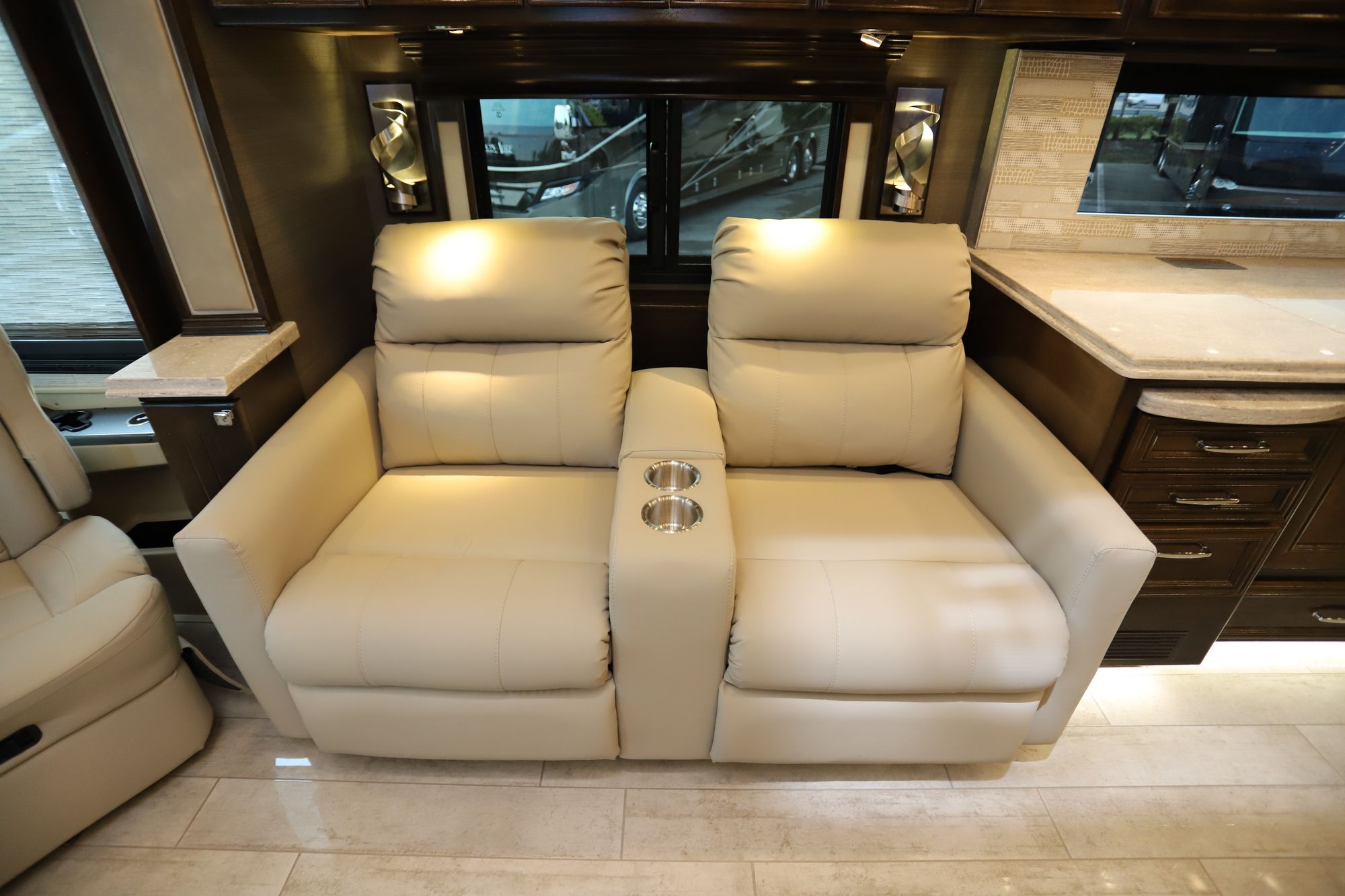 New 2020 Tiffin Motor Homes Phaeton 40QBH Class A  For Sale