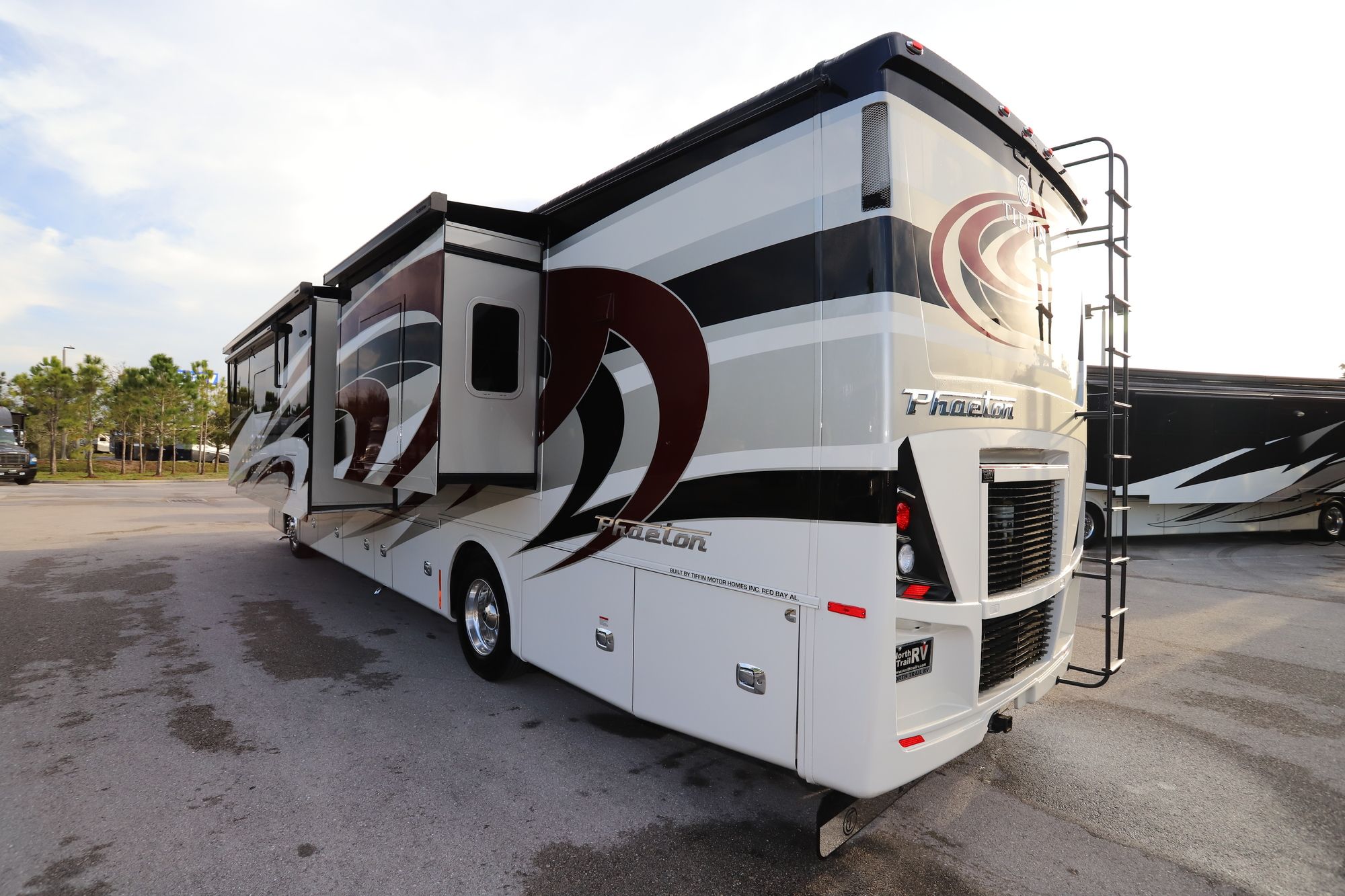 New 2020 Tiffin Motor Homes Phaeton 40QBH Class A  For Sale