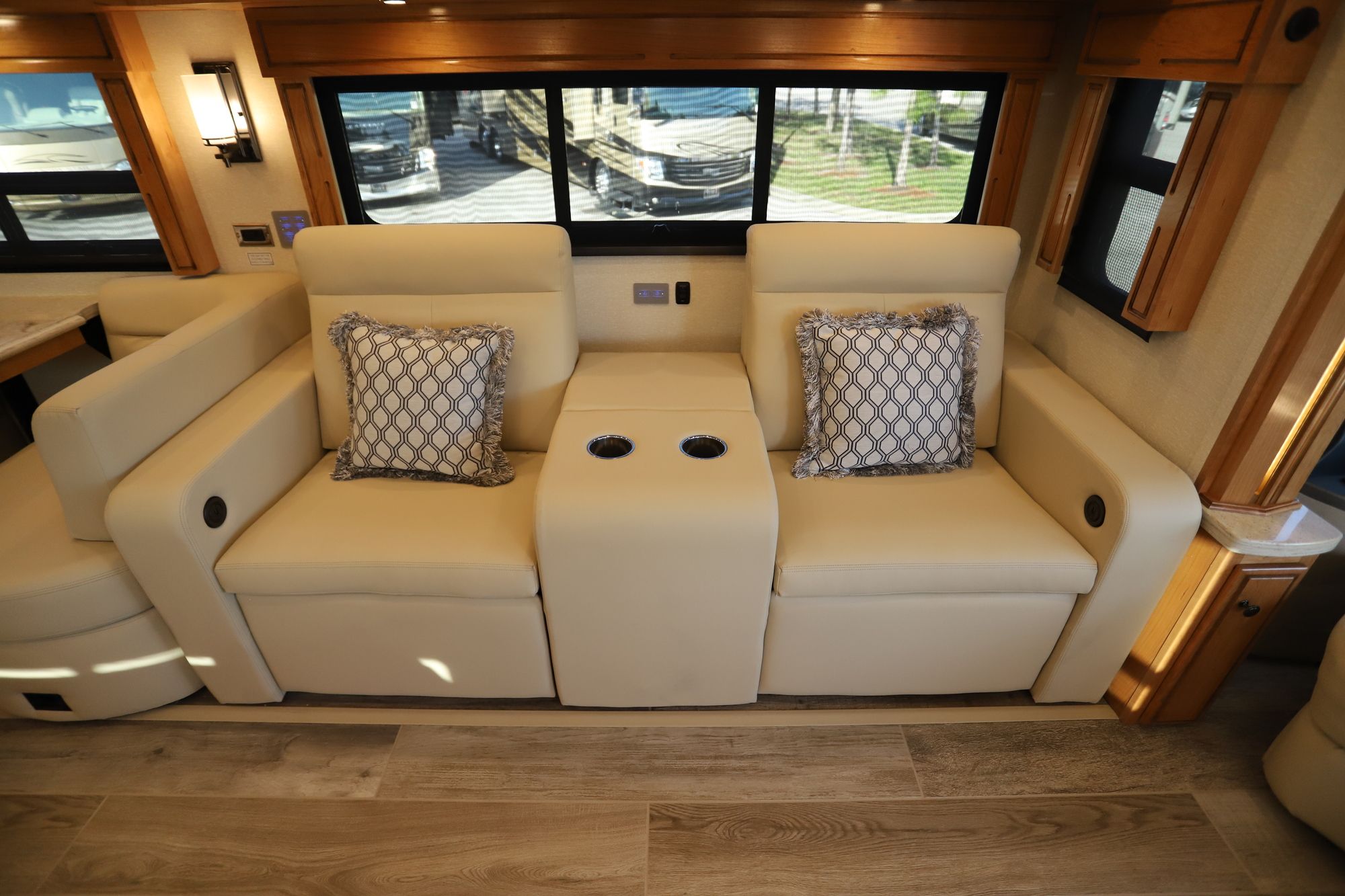 New 2020 Newmar Dutch Star 4369 Class A  For Sale