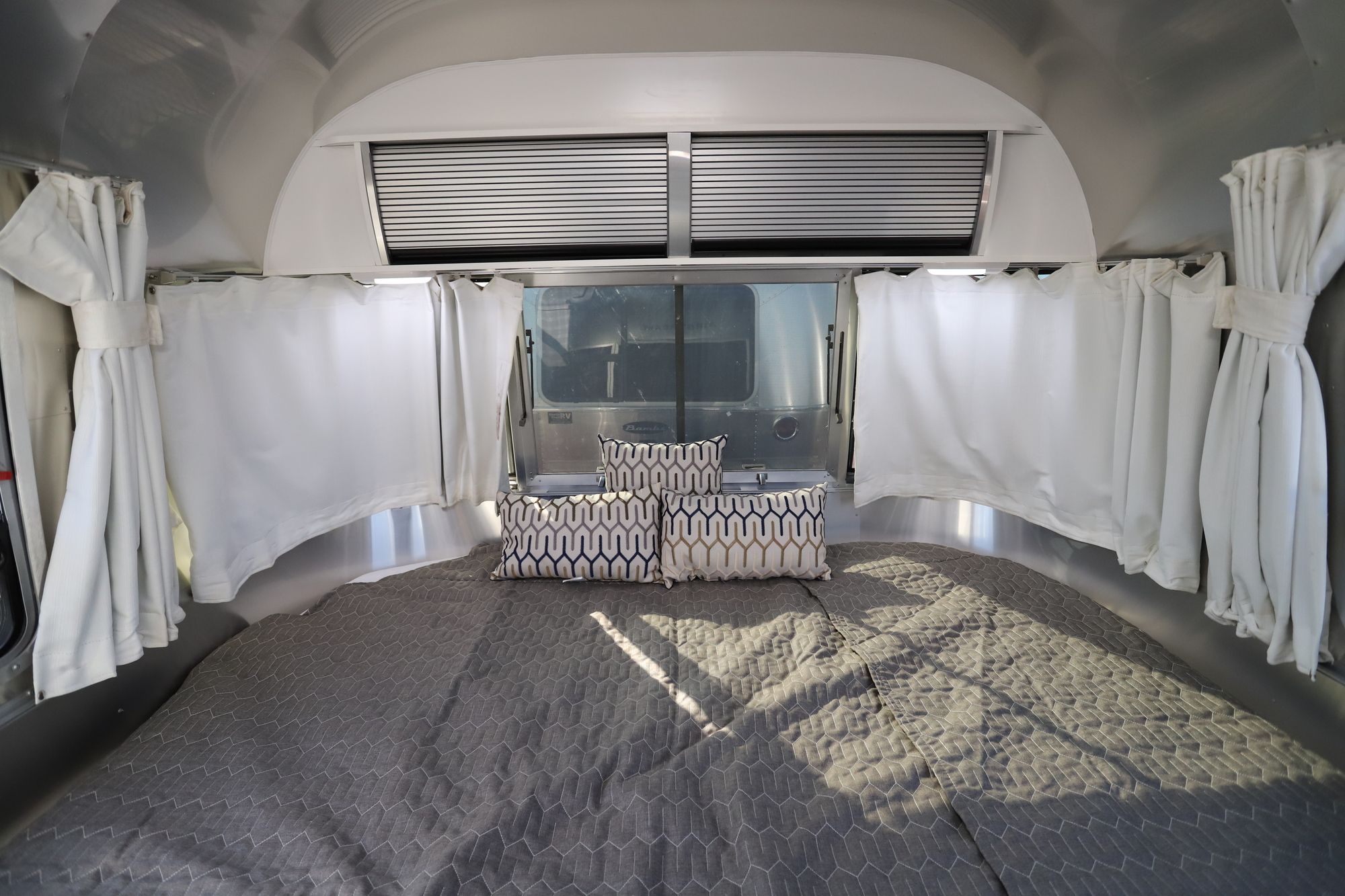 Used 2019 Airstream Sport 22FB Travel Trailer  For Sale