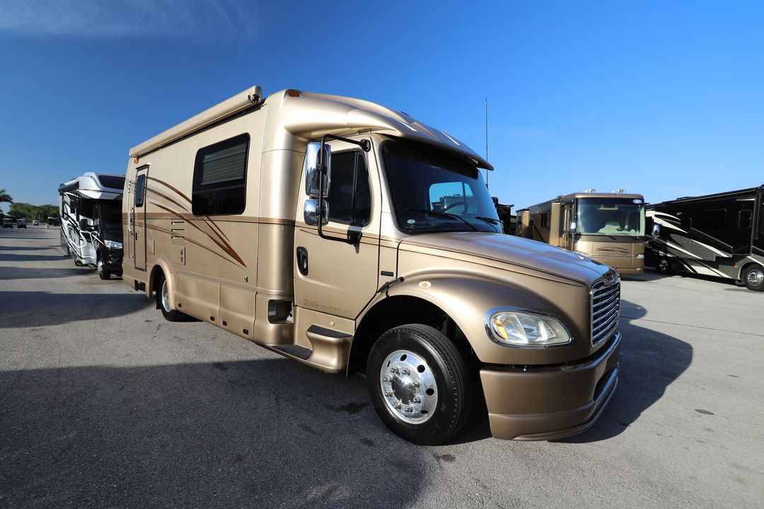 2007 Dynamax Dynaquest 260ST 12698-2