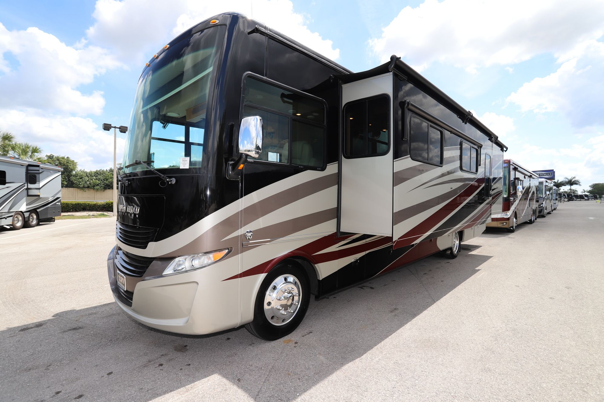 Used 2018 Tiffin Motor Homes Allegro 36LA Class A  For Sale