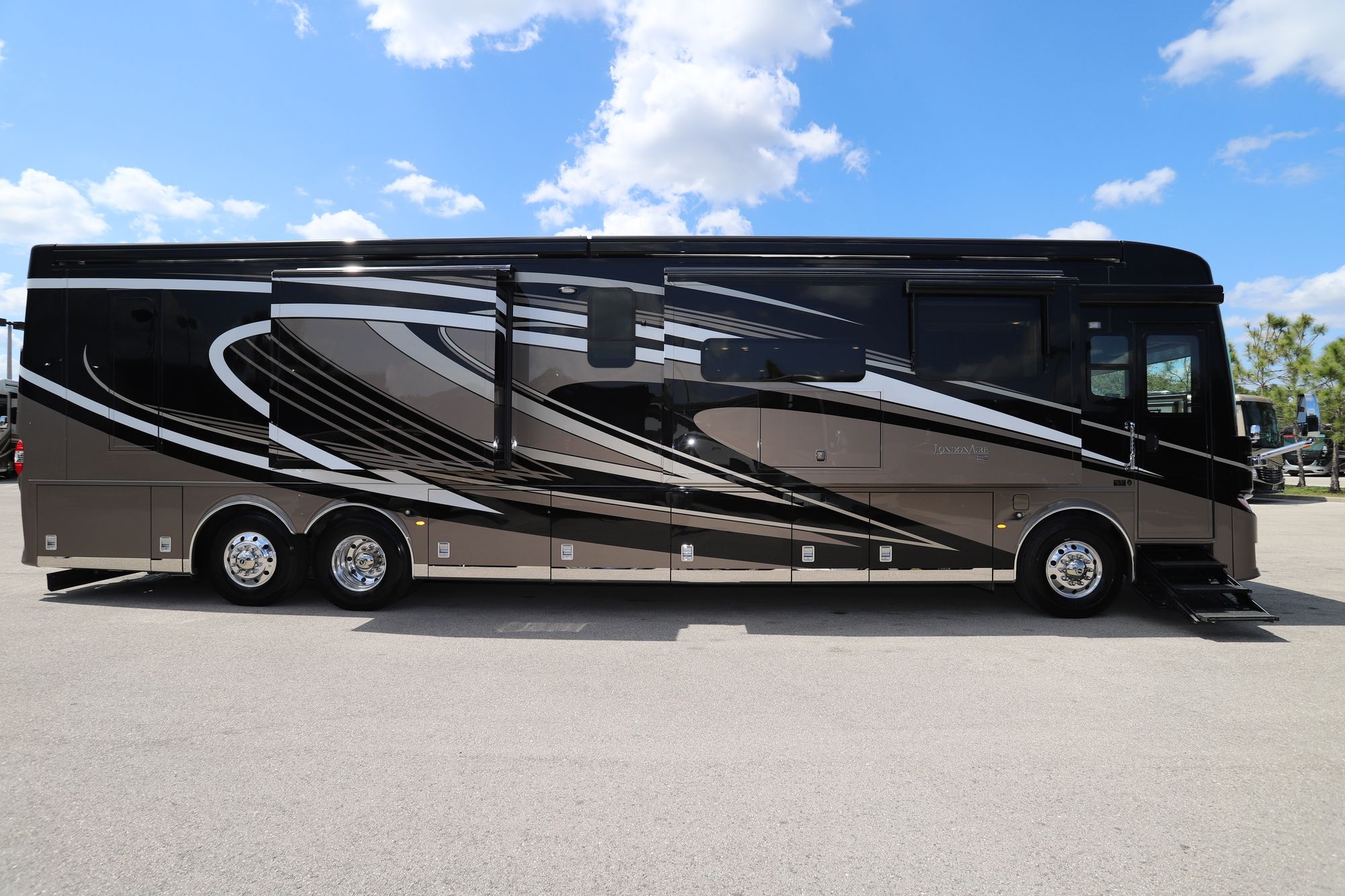 New 2020 Newmar London Aire 4551 Class A  For Sale