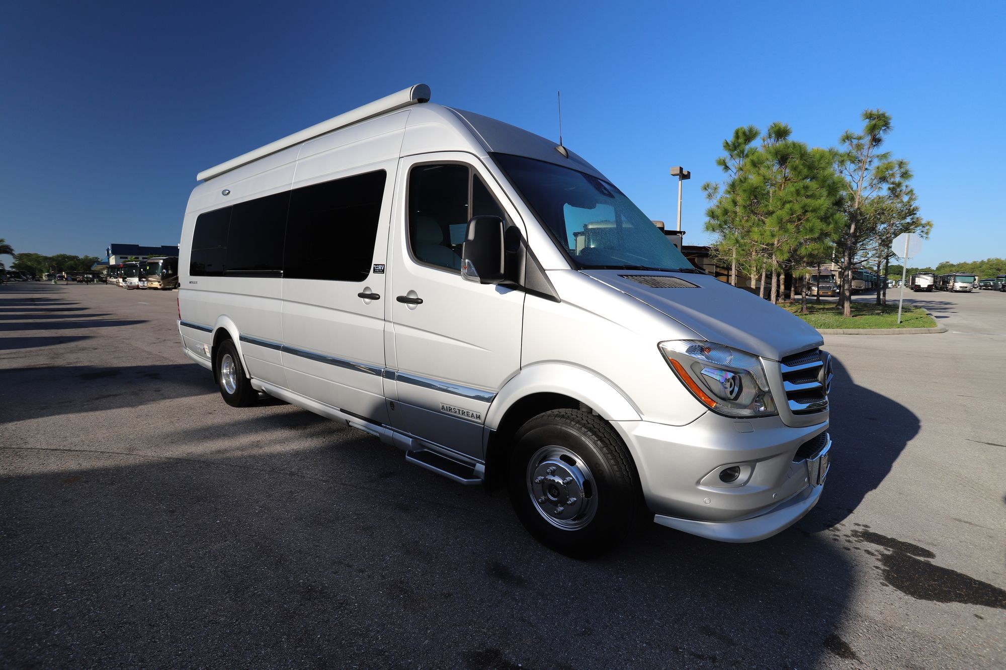 Used 2017 Airstream Interstate LOUNGE Class B  For Sale