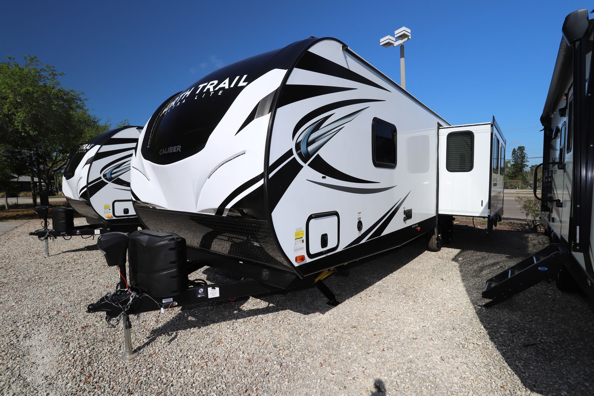 New 2020 Heartland Rv North Trail 28RKDS Travel Trailer  For Sale