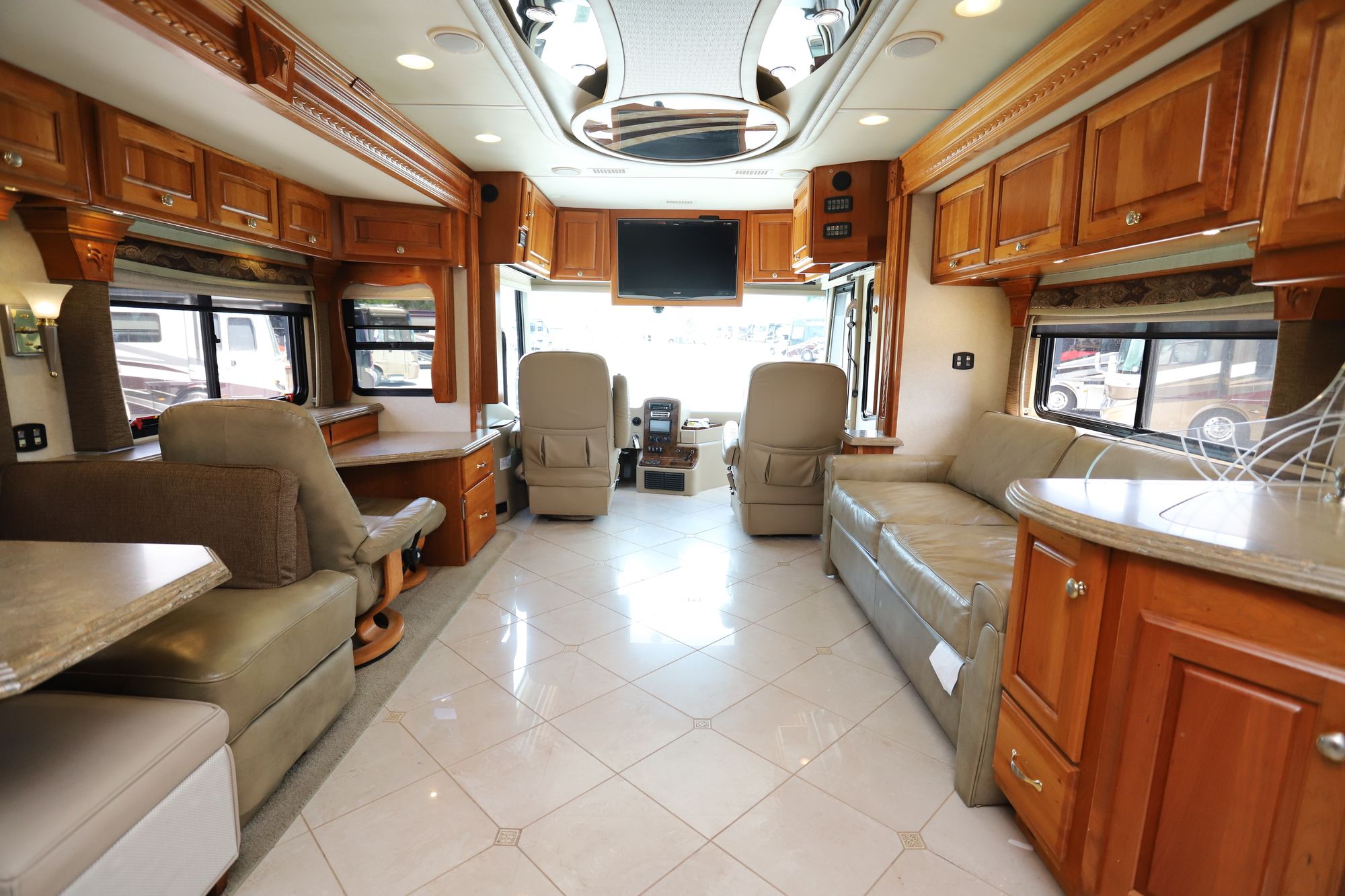 Used 2008 Holiday Rambler Navigator BISMARCK 4 Class A  For Sale