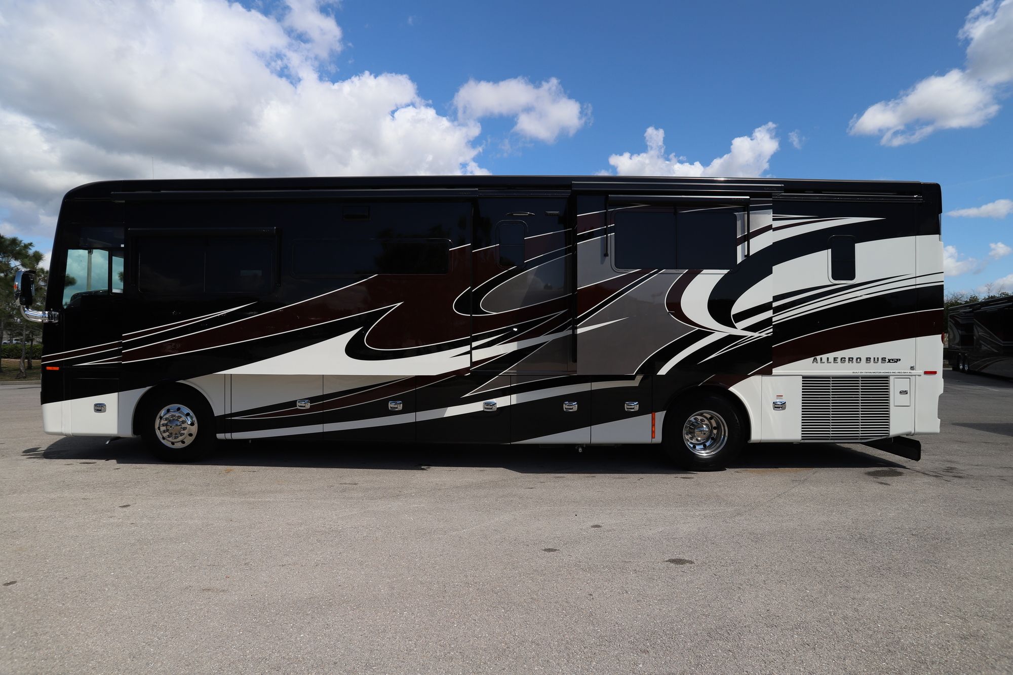 Used 2020 Tiffin Motor Homes Allegro Bus 40IP Class A  For Sale