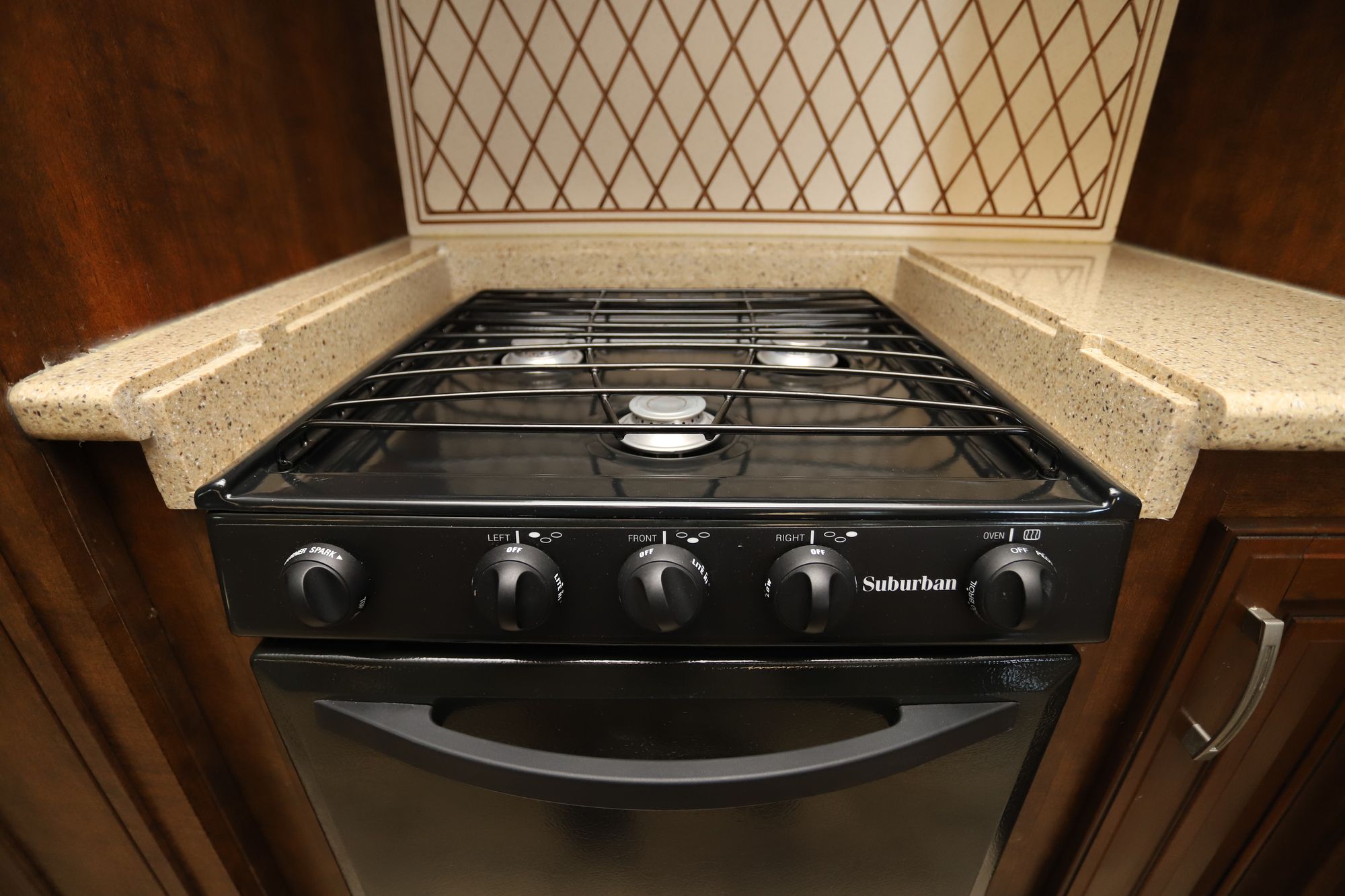Used 2014 Grand Design Solitude 305RE Fifth Wheel  For Sale