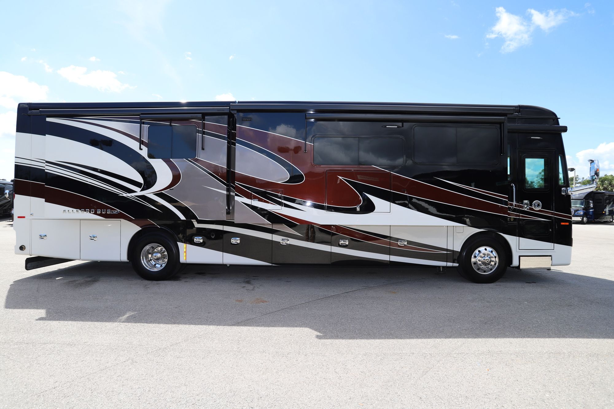 Used 2020 Tiffin Motor Homes Allegro Bus 40IP Class A  For Sale