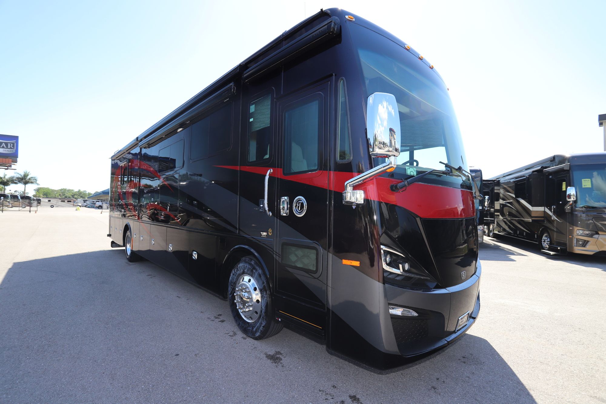 New 2020 Tiffin Motor Homes Phaeton 40IH Class A  For Sale