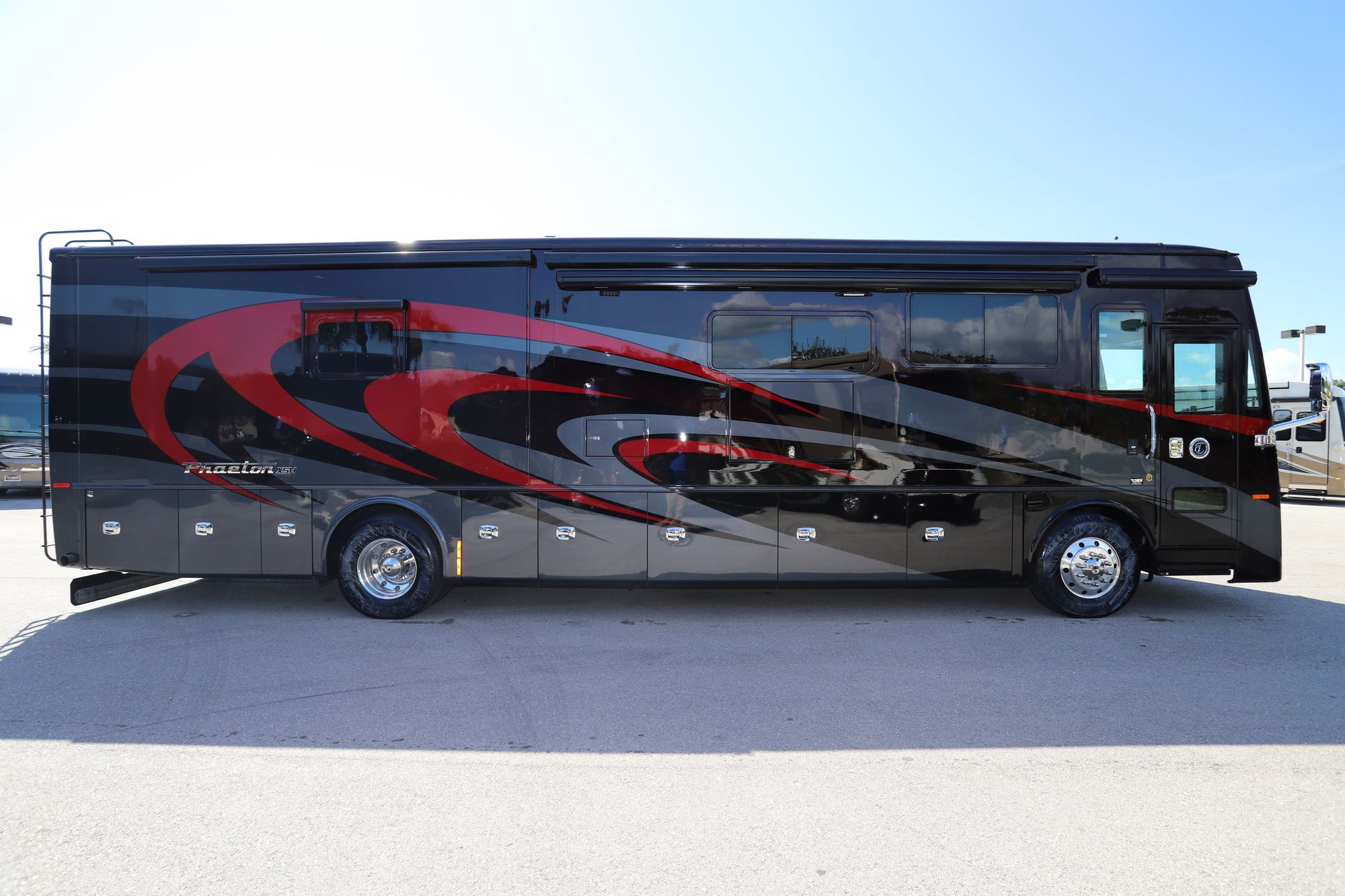 New 2020 Tiffin Motor Homes Phaeton 40IH Class A  For Sale