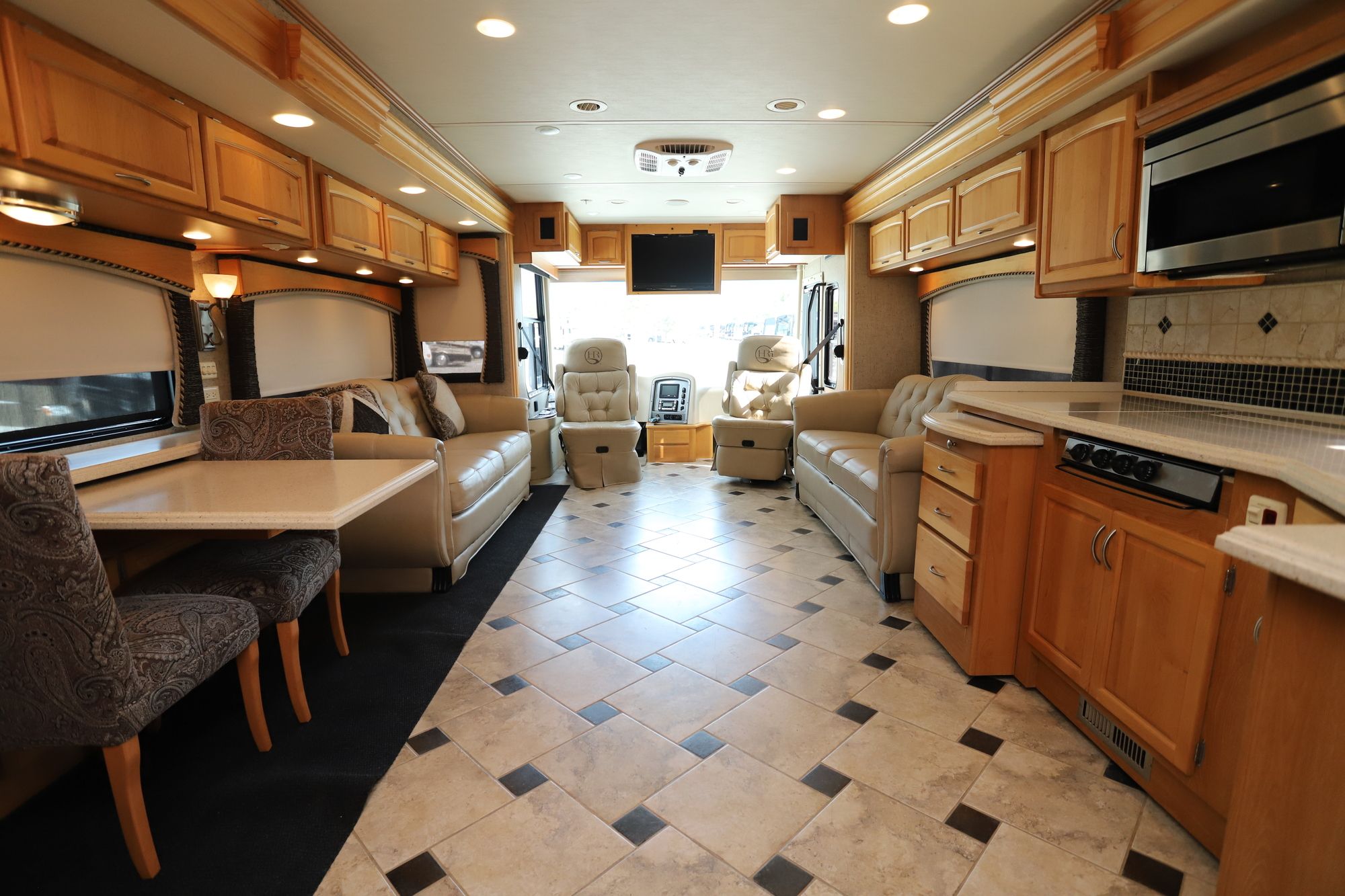 Used 2009 Holiday Rambler Endeavor 41PDQ Class A  For Sale