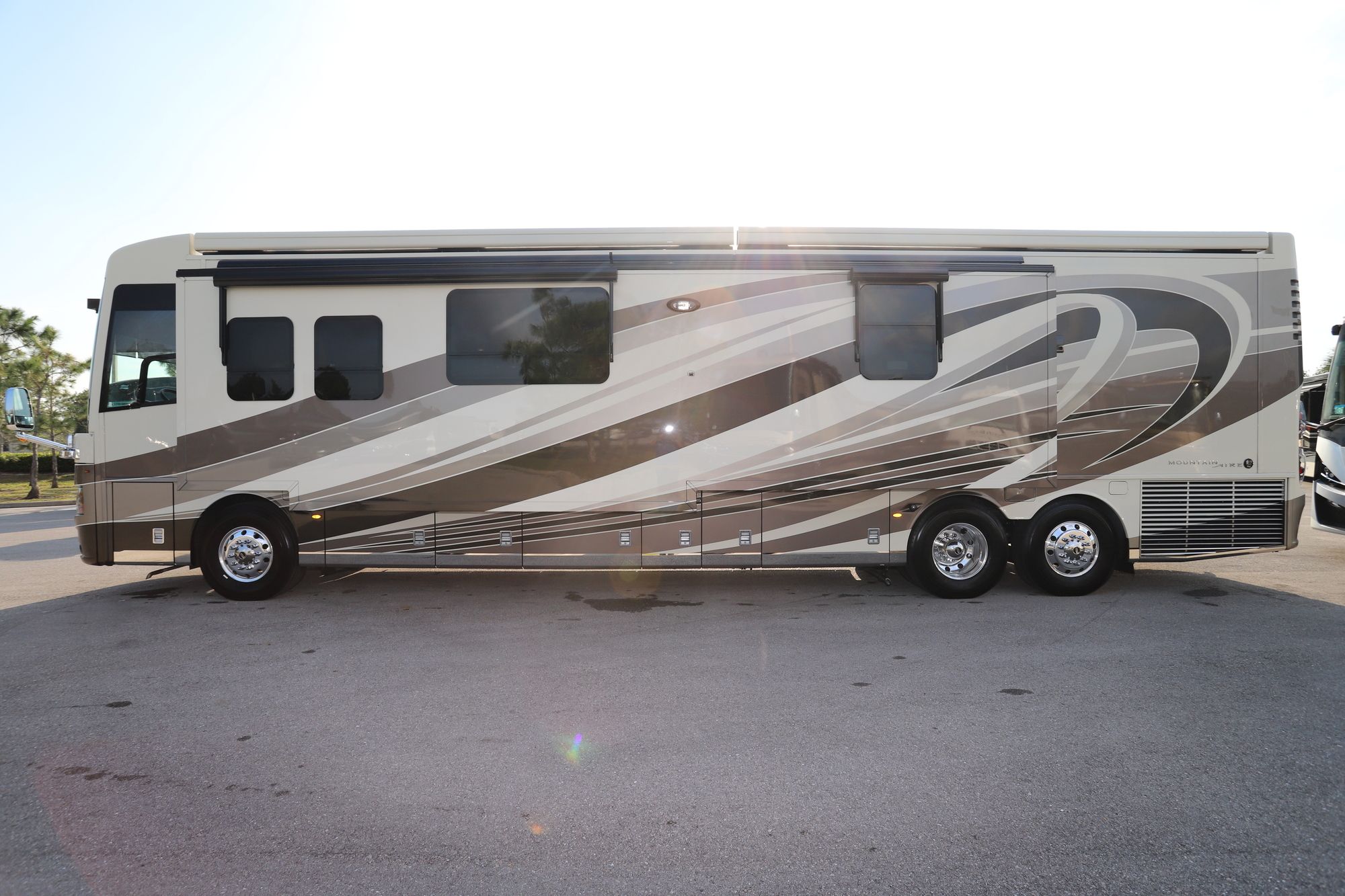 Used 2018 Newmar Mountain Aire 4531 Class A  For Sale