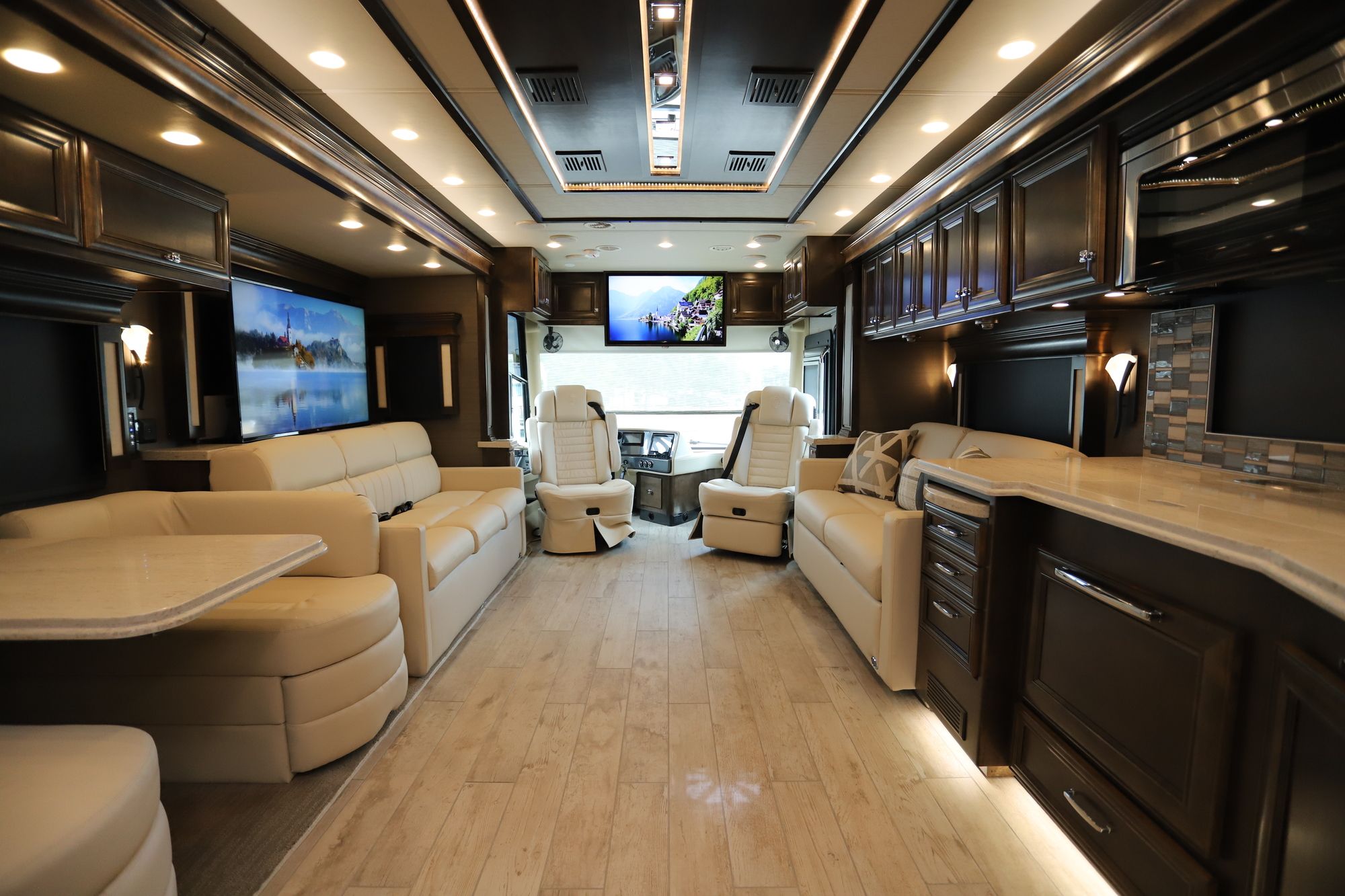 New 2020 Tiffin Motor Homes Phaeton 40QKH Class A  For Sale