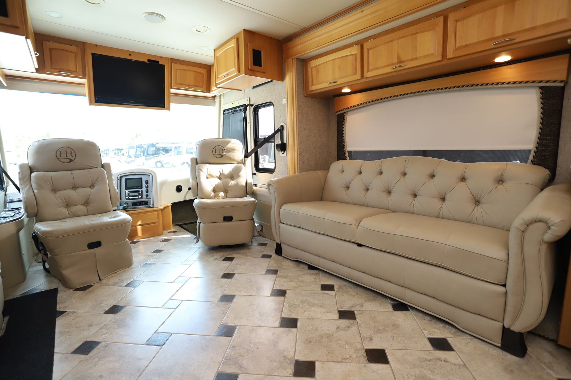 Used 2009 Holiday Rambler Endeavor 41PDQ Class A  For Sale