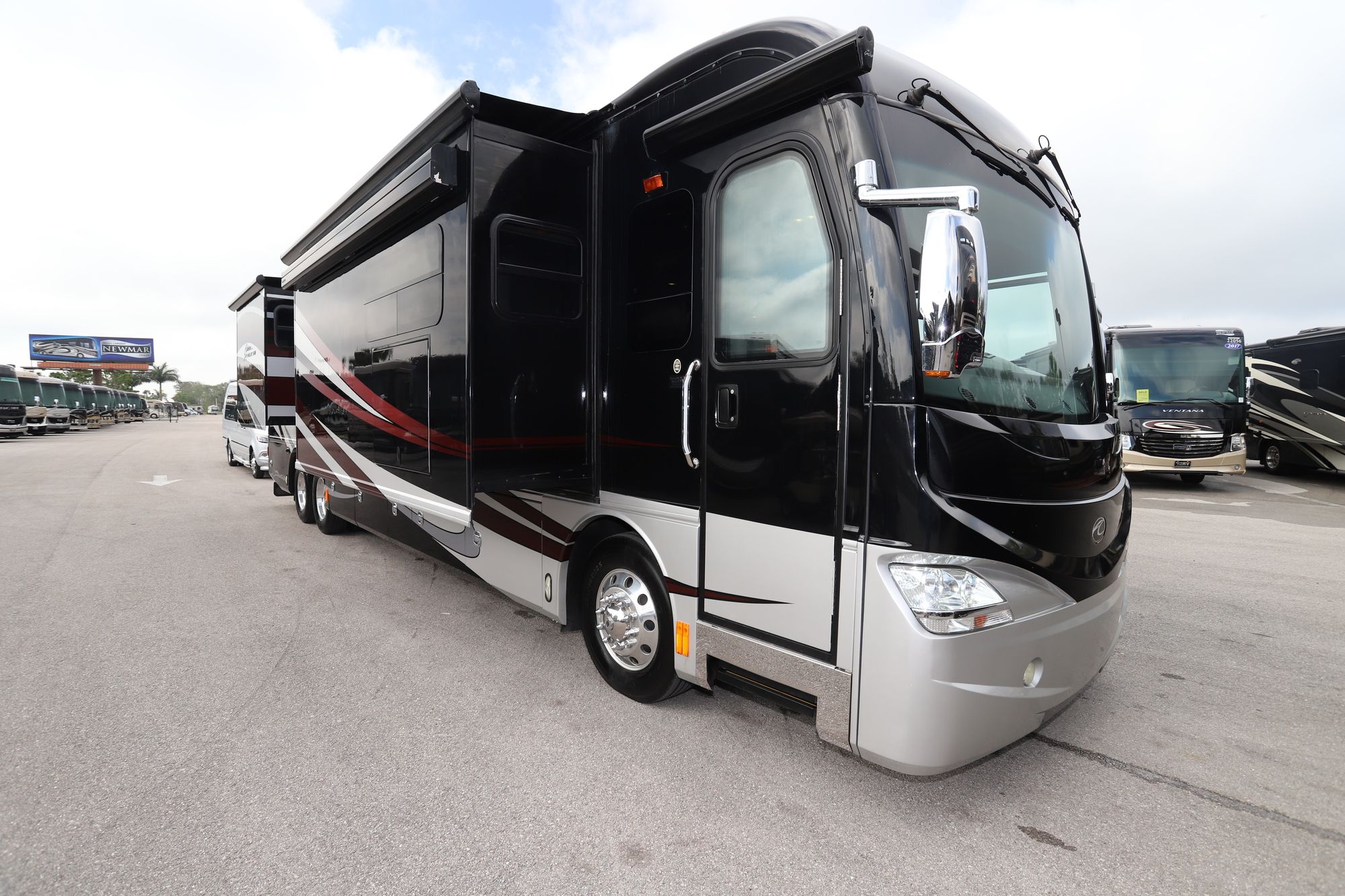 Used 2012 American Revolution 42T Class A  For Sale