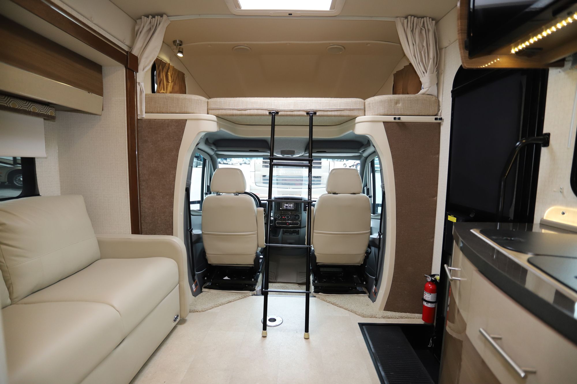 Used 2015 Itasca Navion 24G Class C  For Sale