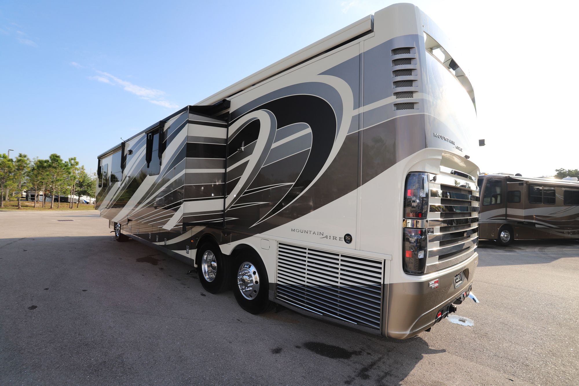 Used 2018 Newmar Mountain Aire 4531 Class A  For Sale