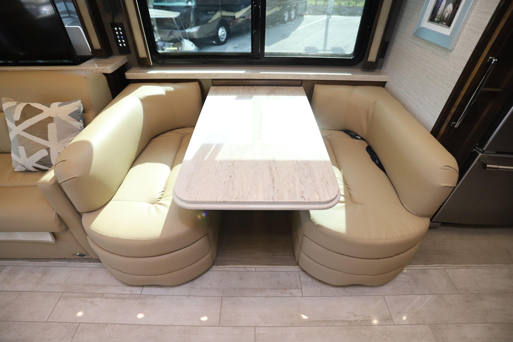 New 2020 Tiffin Motor Homes Phaeton 40IH Class A  For Sale