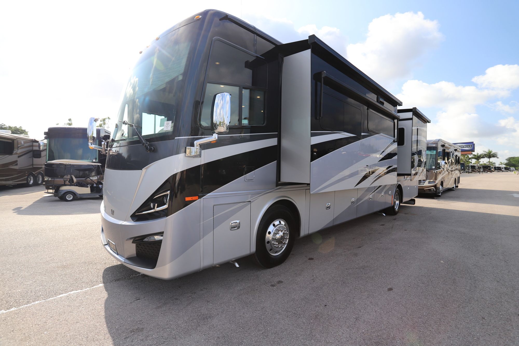 New 2020 Tiffin Motor Homes Phaeton 40IH Class A  For Sale