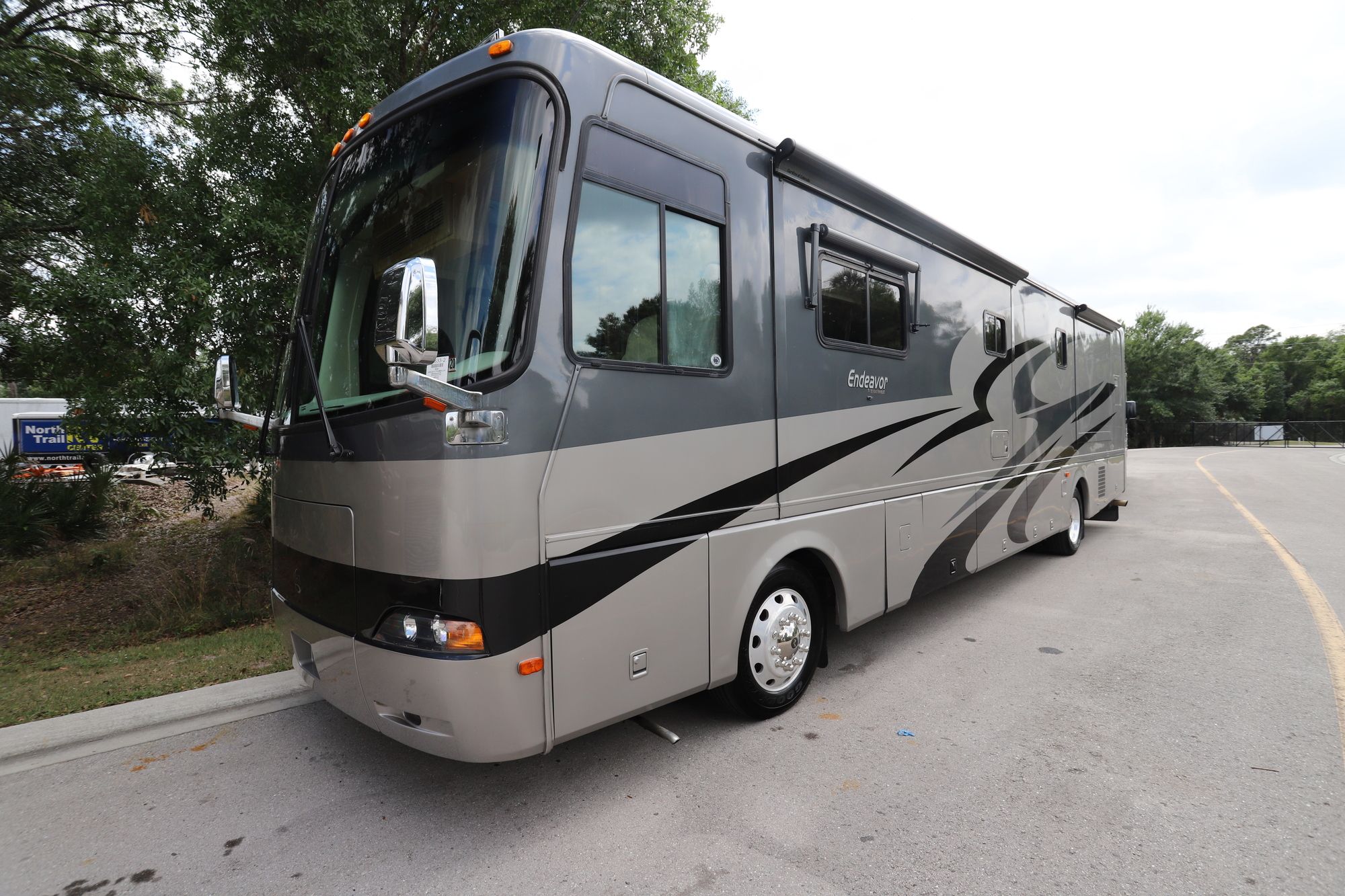 2004 Holiday Rambler Endeavor 40PAQ 12633-2