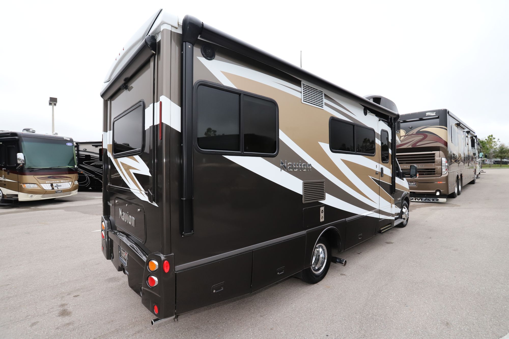 Used 2015 Itasca Navion 24G Class C  For Sale