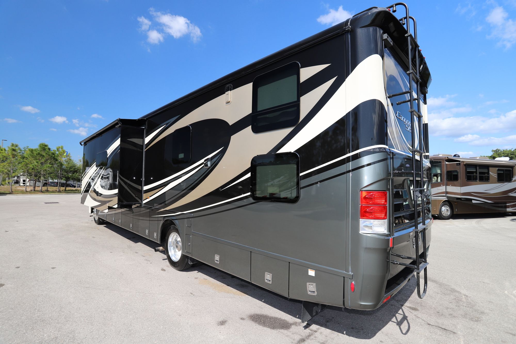 New 2020 Newmar Canyon Star 3927 Class A  For Sale