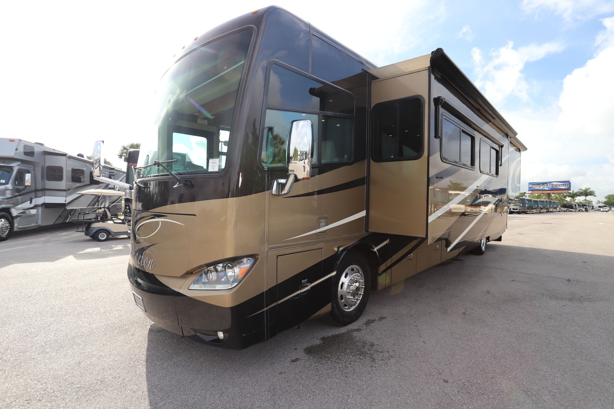 Used 2012 Tiffin Motor Homes Phaeton 40QBH Class A  For Sale