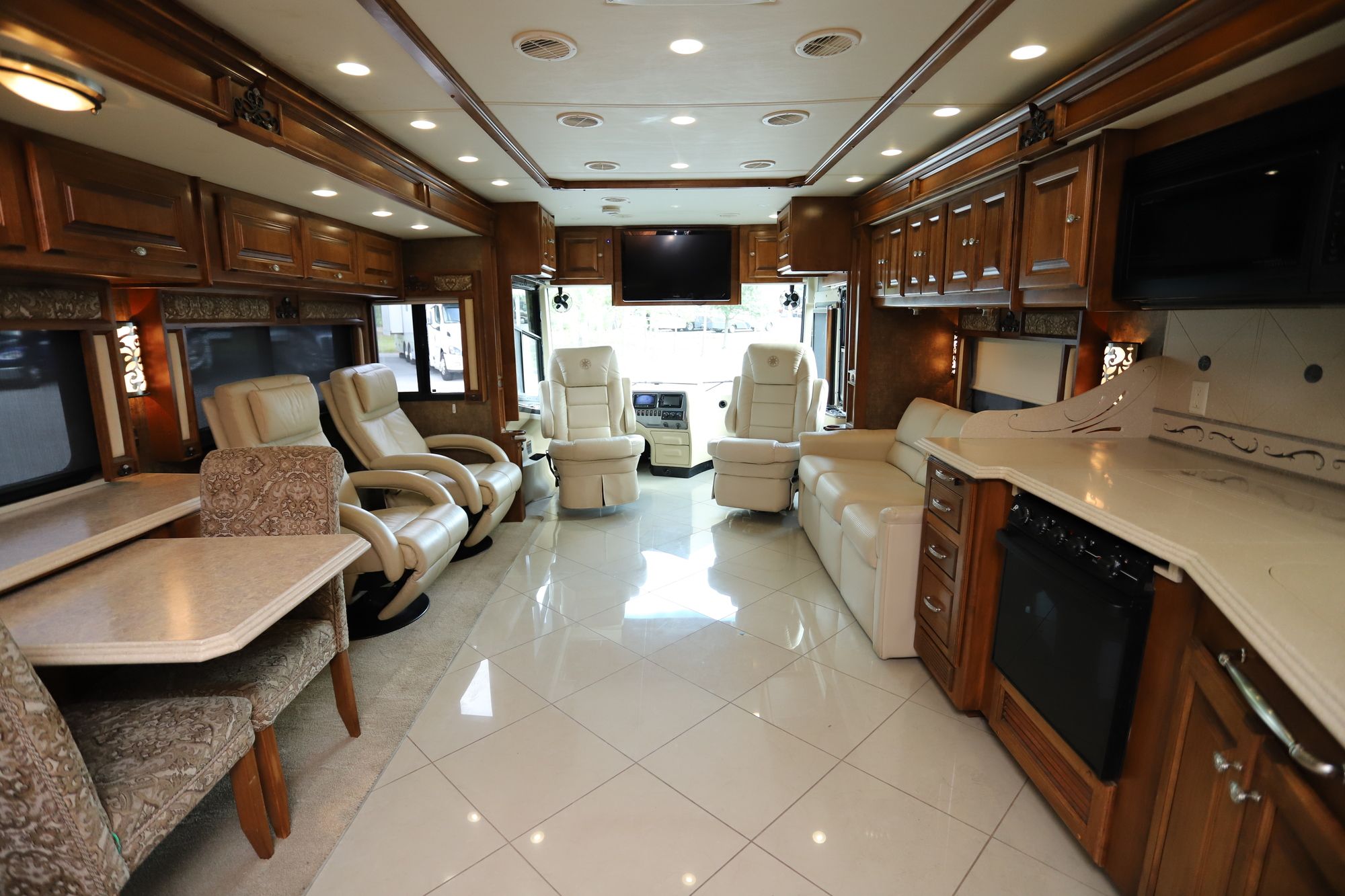 Used 2012 Tiffin Motor Homes Phaeton 40QBH Class A  For Sale