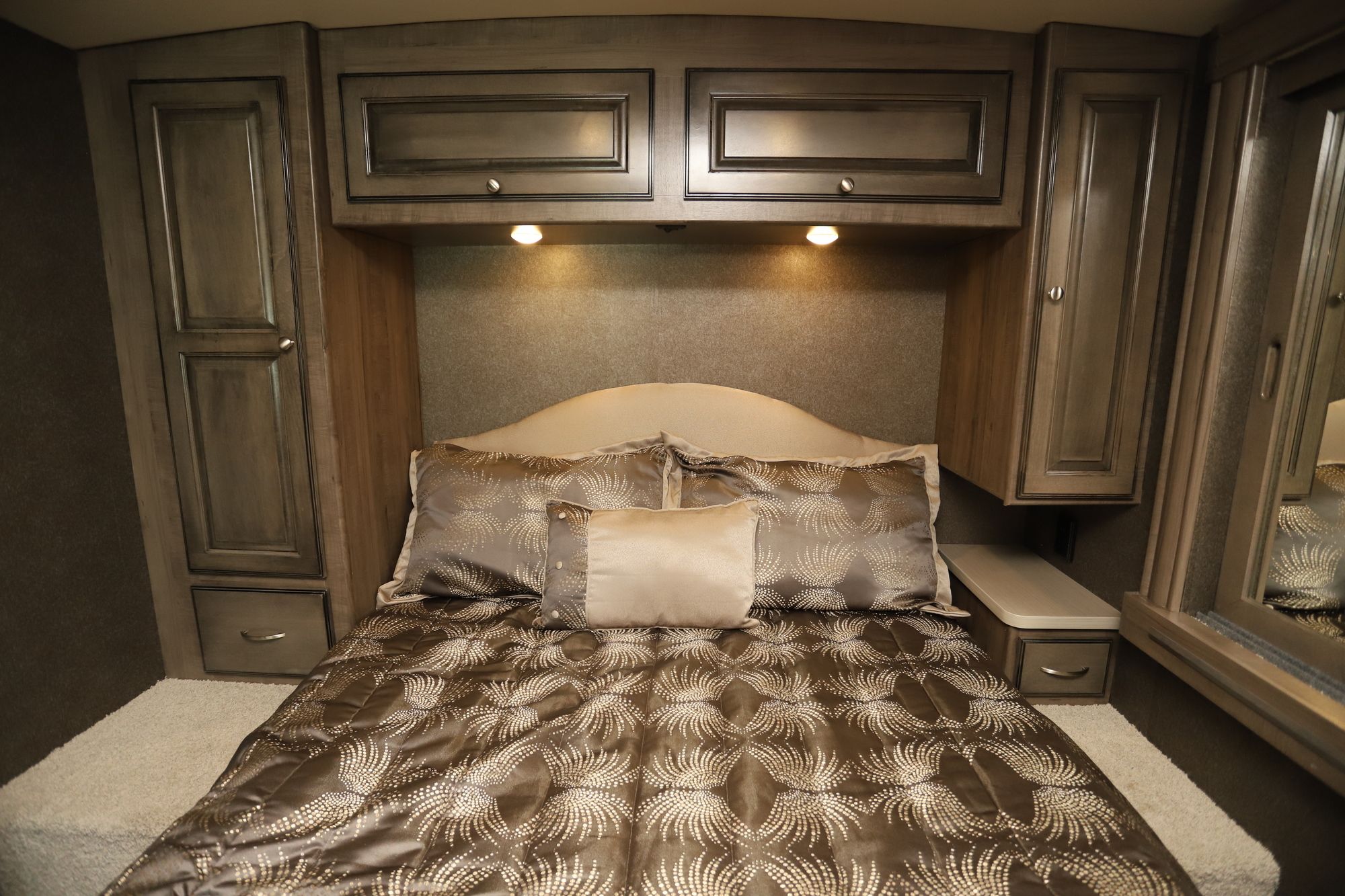 Used 2018 Winnebago Vista Lx 27N Class A  For Sale