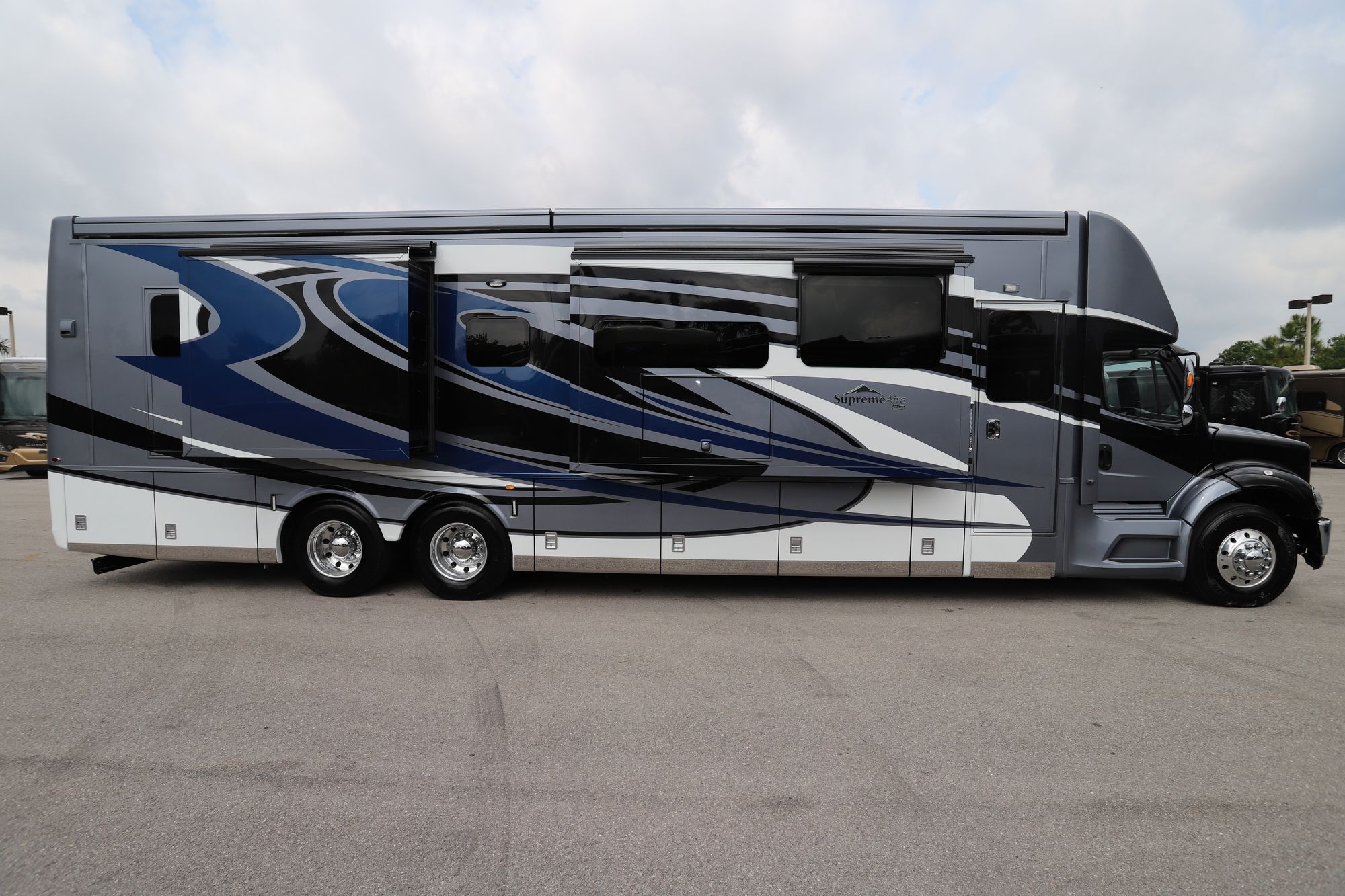 New 2020 Newmar Supreme Aire 4573 Super C  For Sale