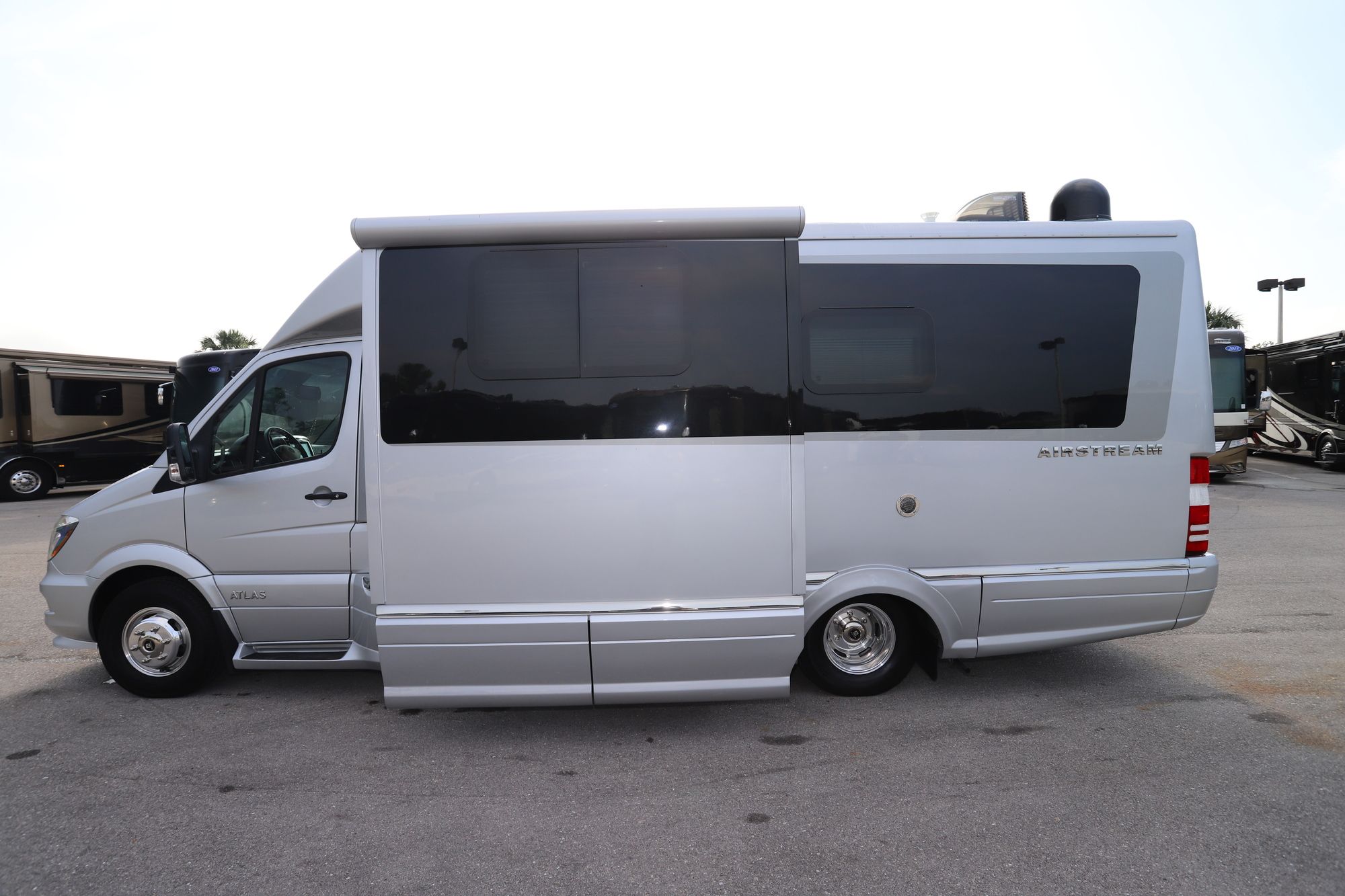 Used 2019 Airstream Atlas 24NCV3 Class C  For Sale