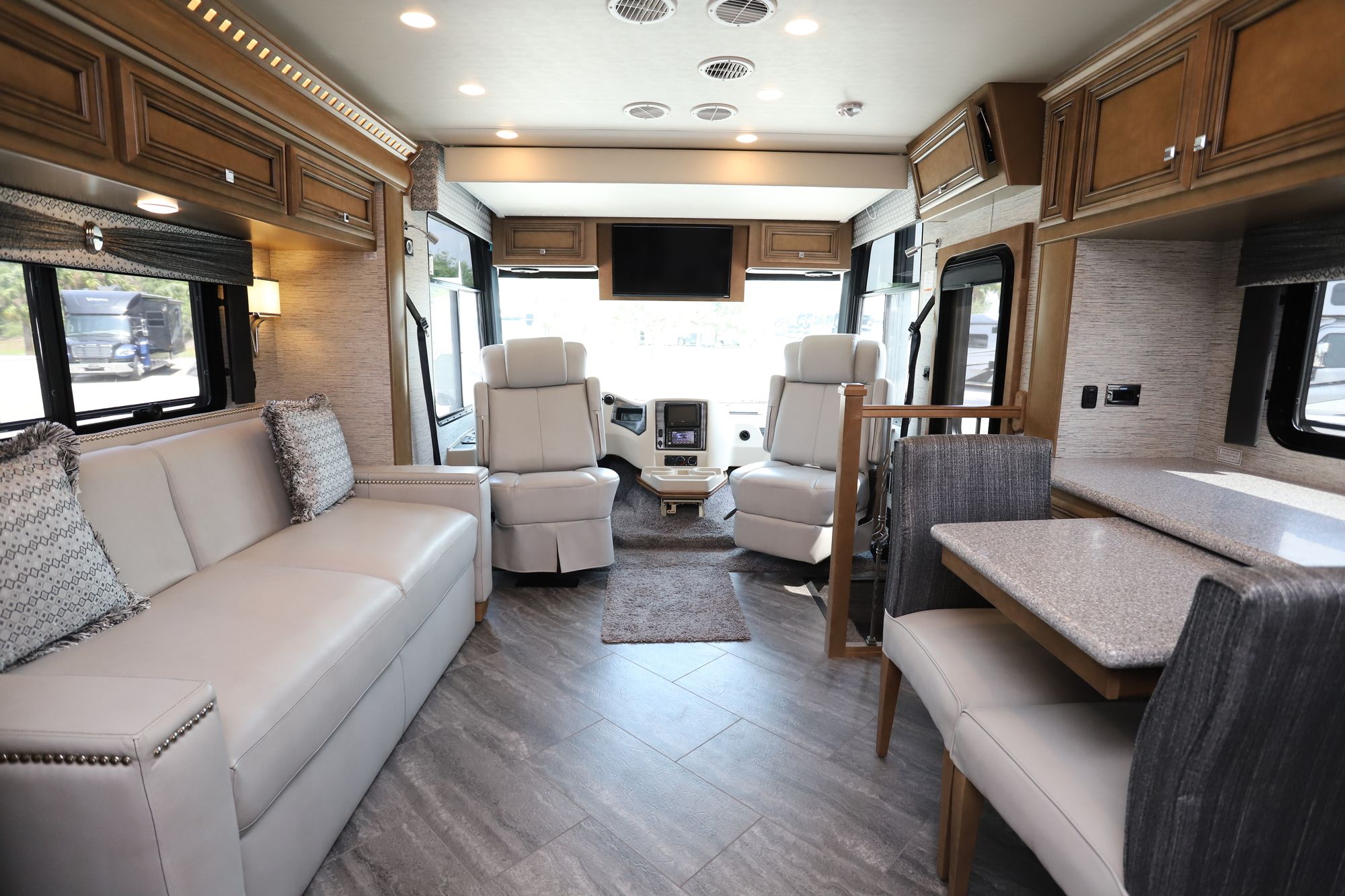 New 2019 Newmar Bay Star 3226 Class A  For Sale