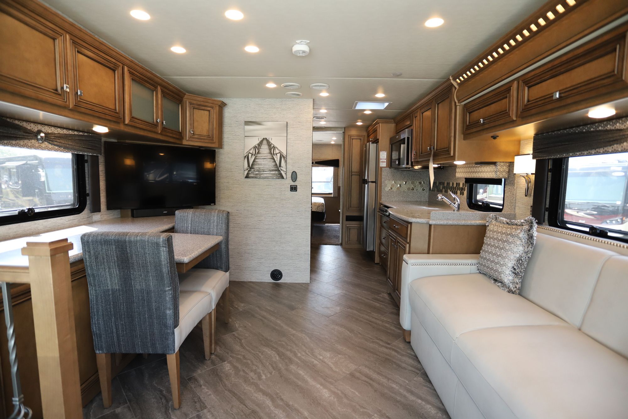 New 2019 Newmar Bay Star 3226 Class A  For Sale