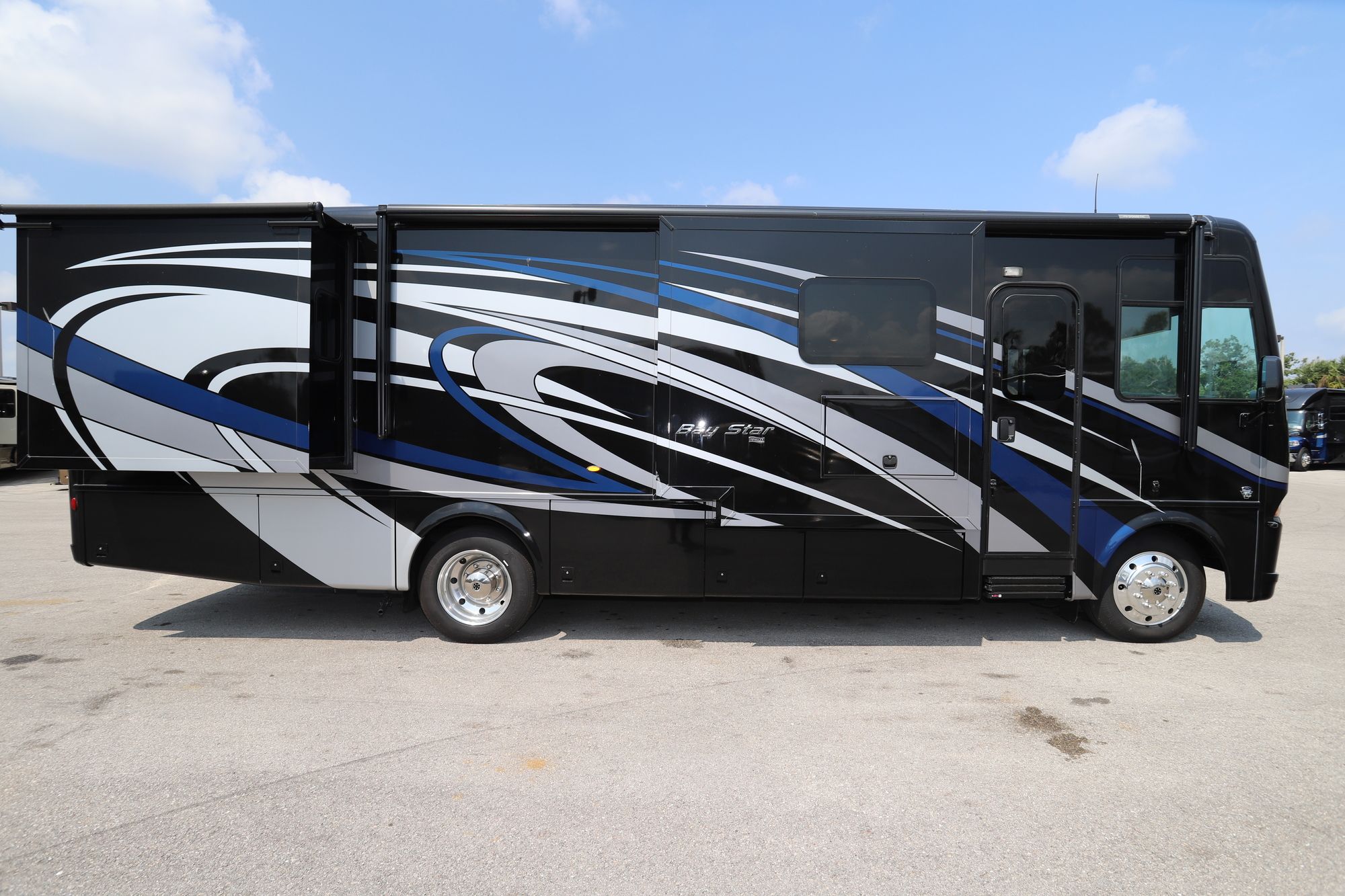 New 2019 Newmar Bay Star 3226 Class A  For Sale