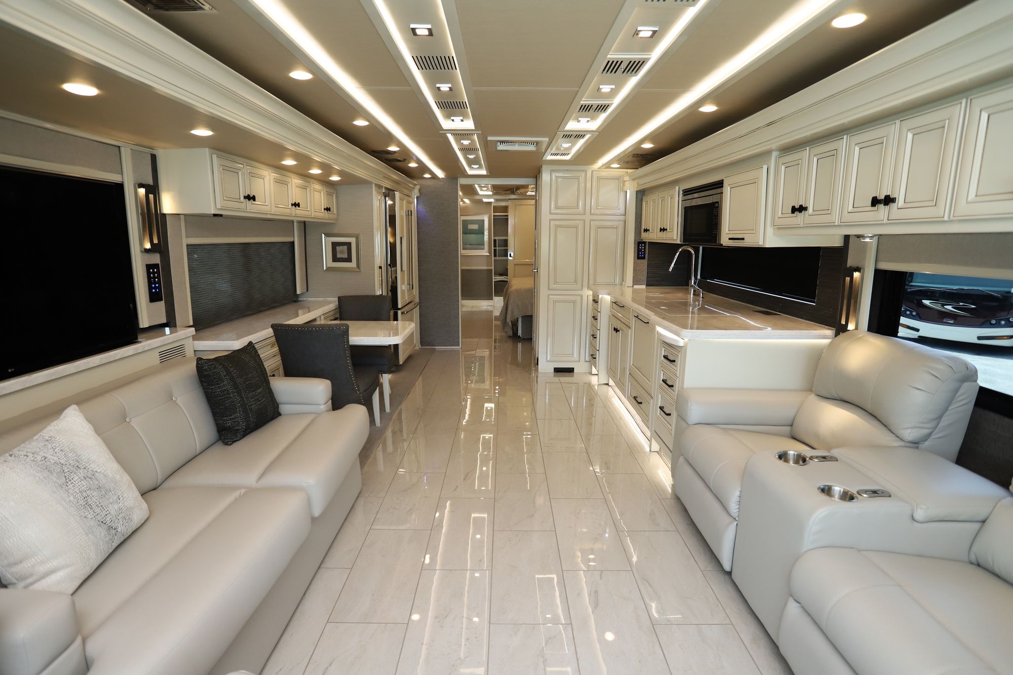 Used 2020 Tiffin Motor Homes Allegro Bus 45OPP Class A  For Sale