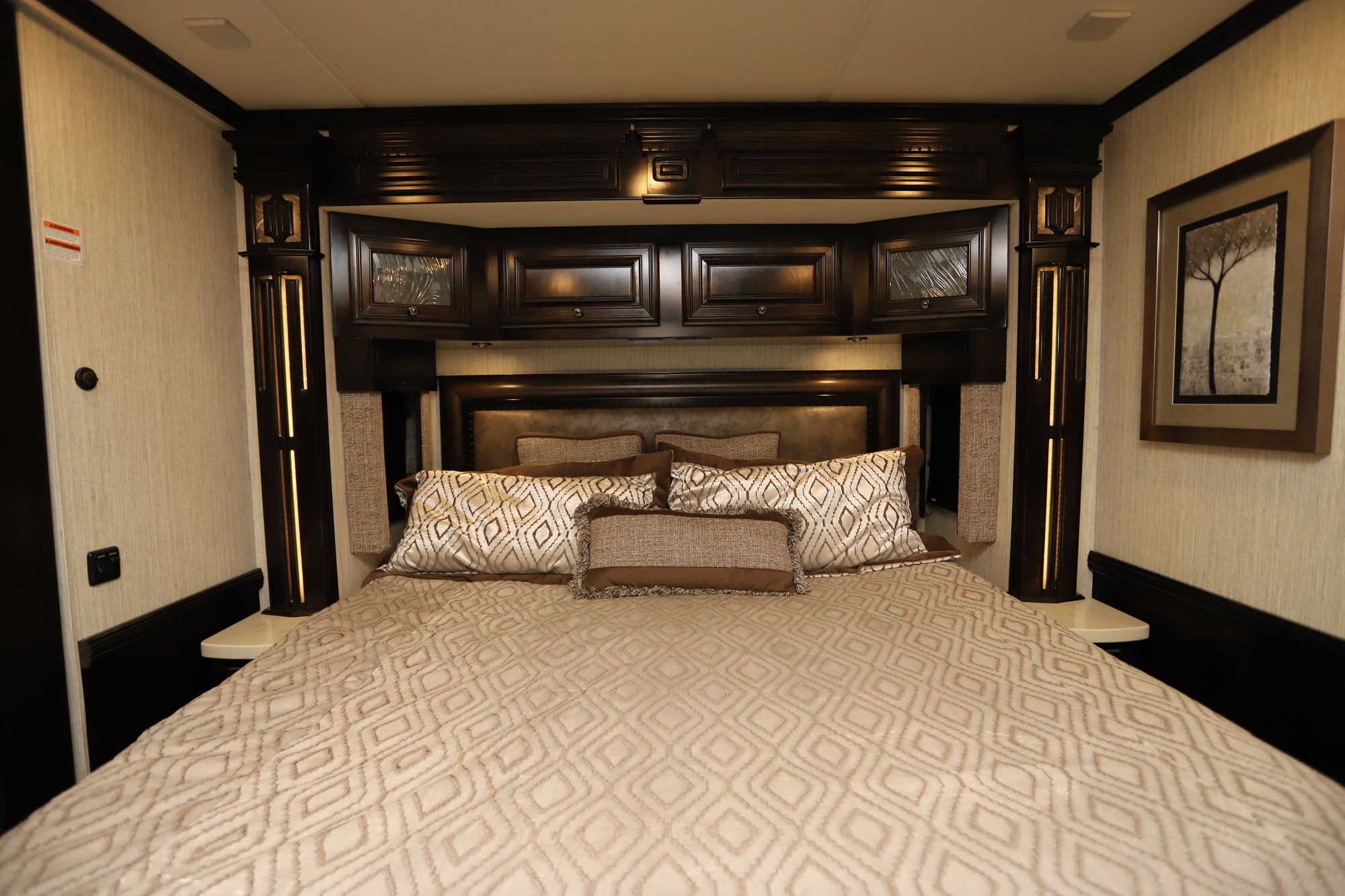 New 2019 Newmar Dutch Star 4002 Class A  For Sale