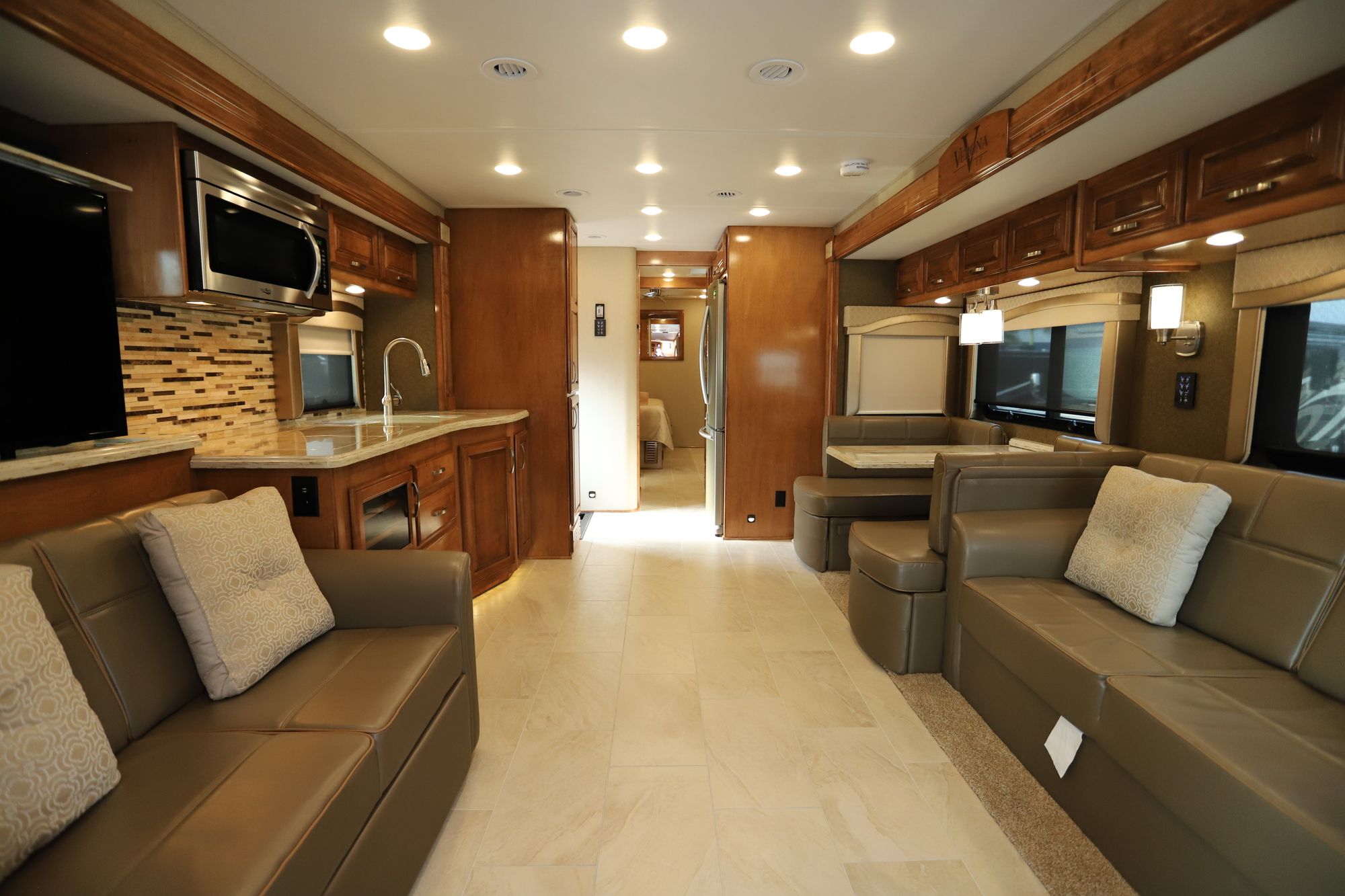 New 2019 Renegade Rv Verona Le 40LTS Super C  For Sale