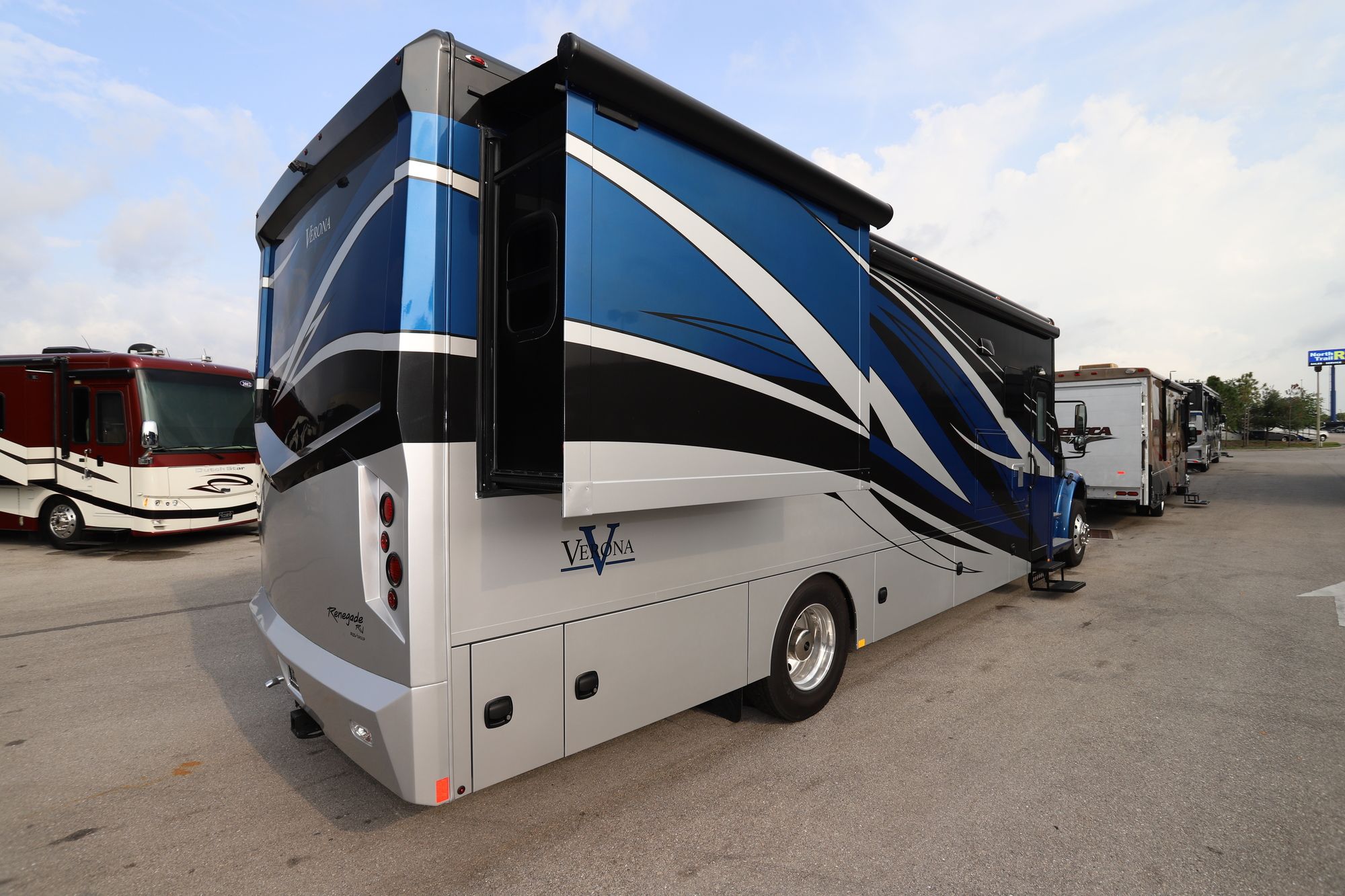 New 2019 Renegade Rv Verona 36VSB Super C  For Sale