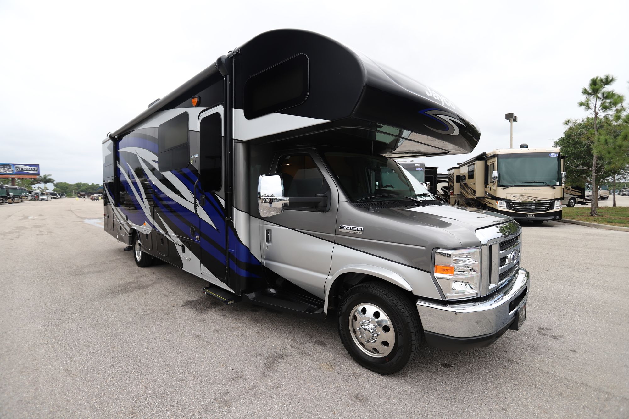 Used 2020 Jayco Greyhawk 31F Class C  For Sale