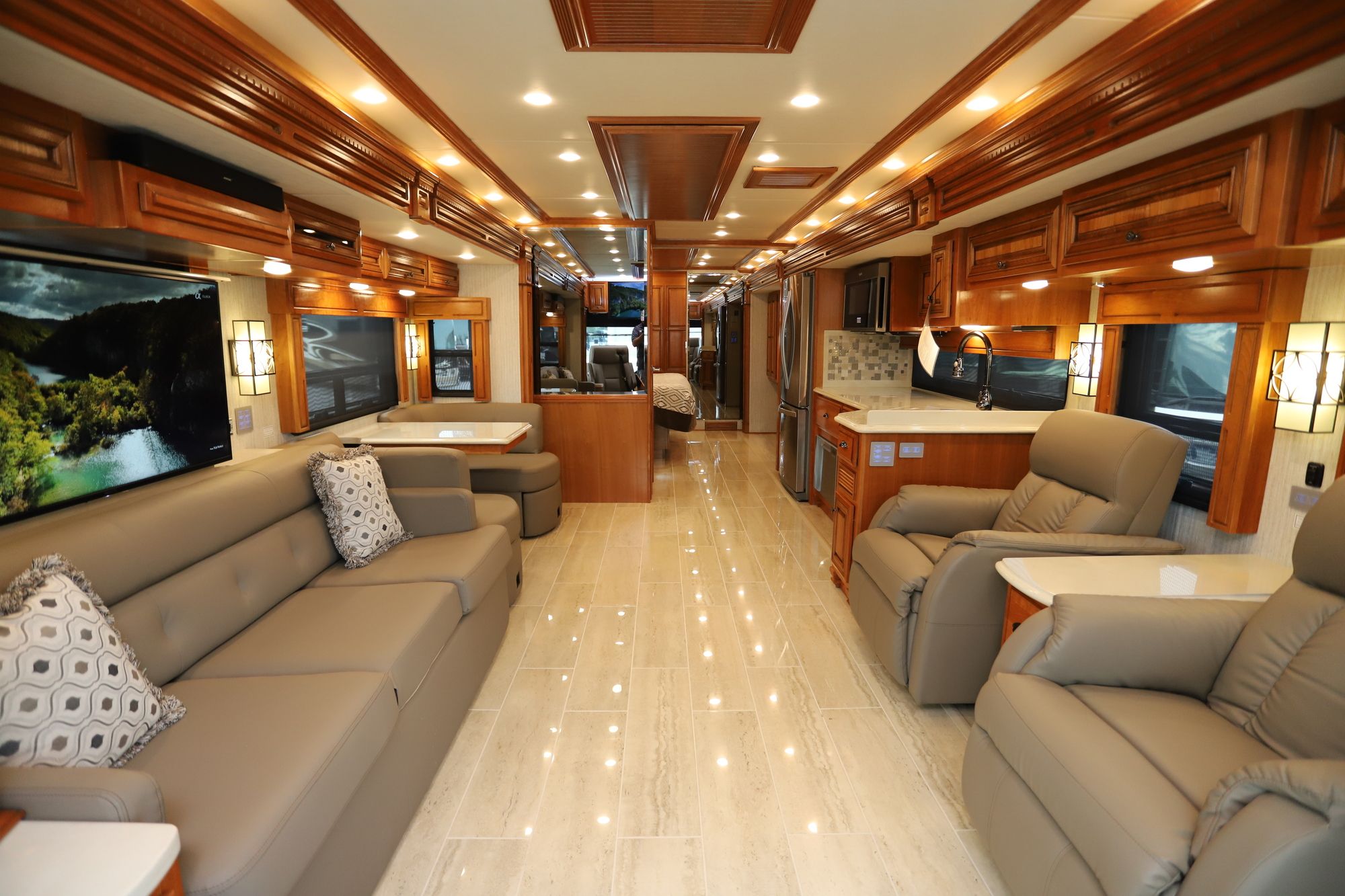 New 2019 Newmar Dutch Star 4363 Class A  For Sale